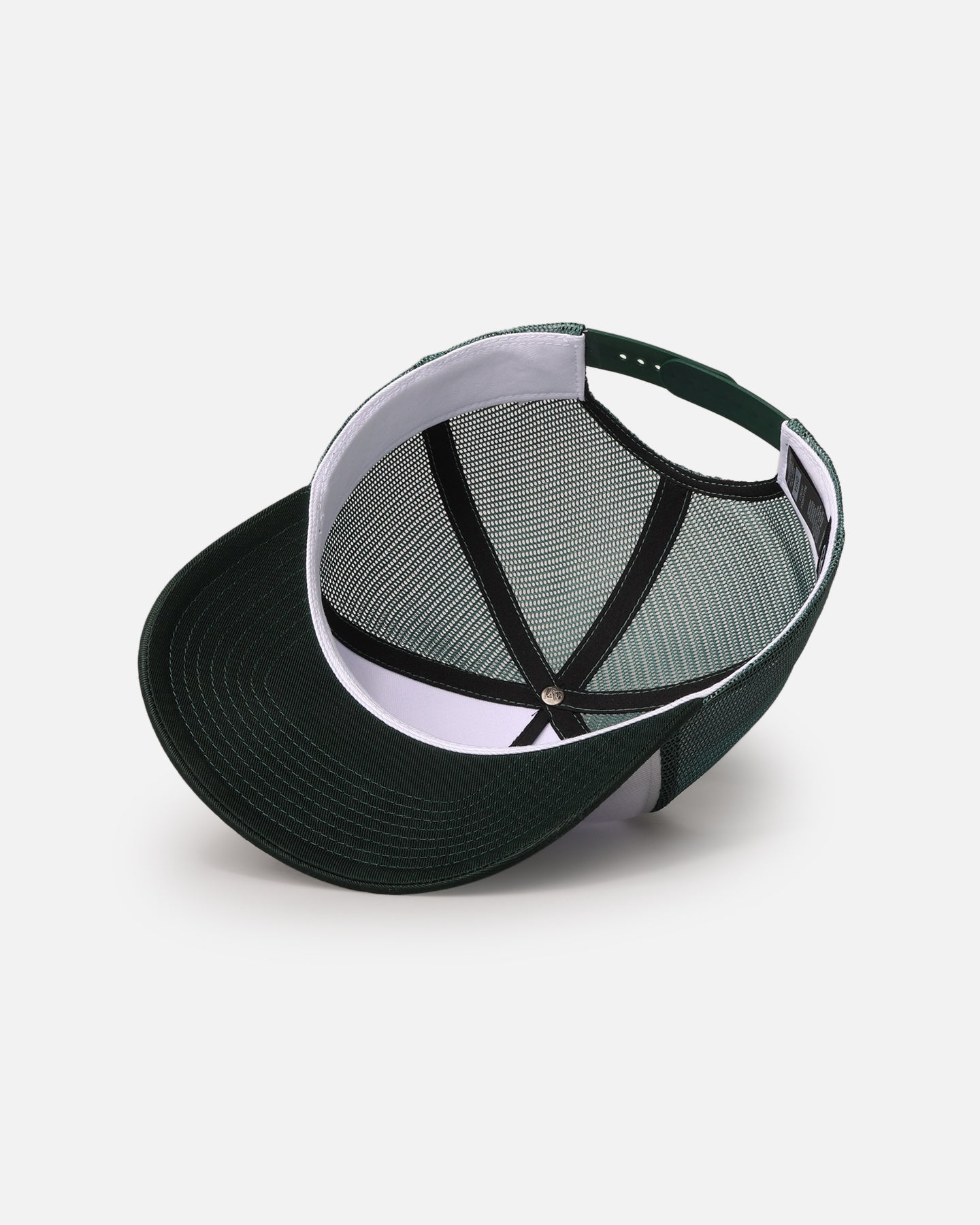 47 Brand NASCAR 47 Offside DT Trucker Snapback Hat - White/Dark Green Adjustable Baseball Cap for Men & Women - Perfect for Racing Events, Sports Fans & Casual Wear