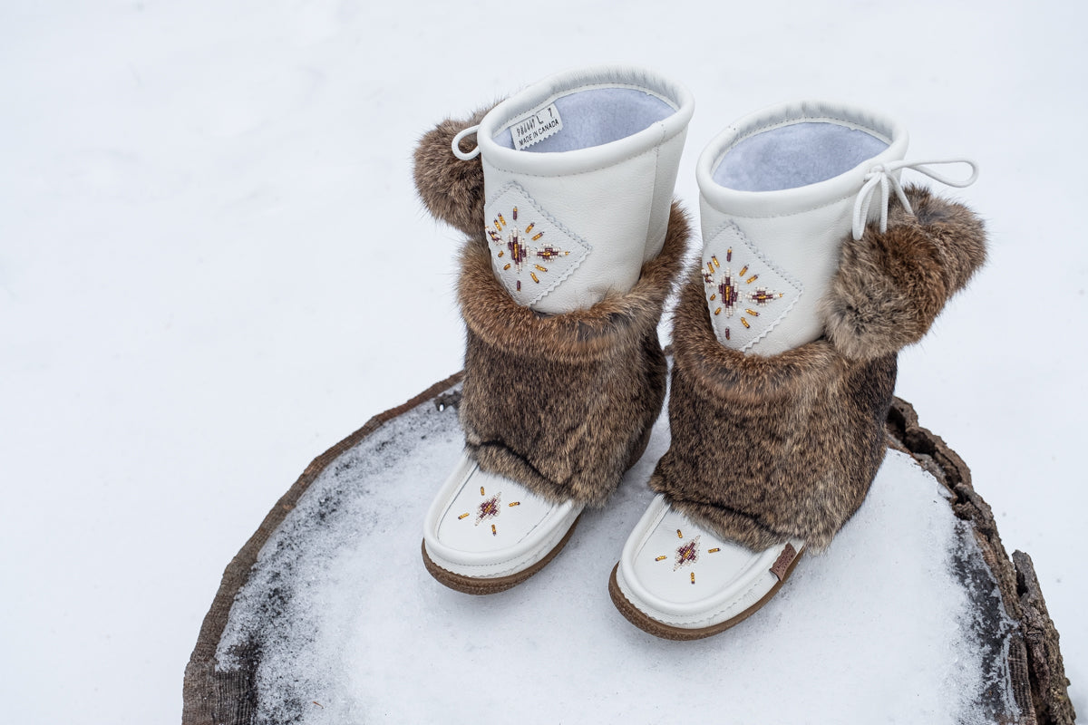 Women's Warm Leather Mid-Calf Fur Mukluks Boots - White & Old Brown | Winter Snow Shoes for Women, Cozy Outdoor & Indoor Wear