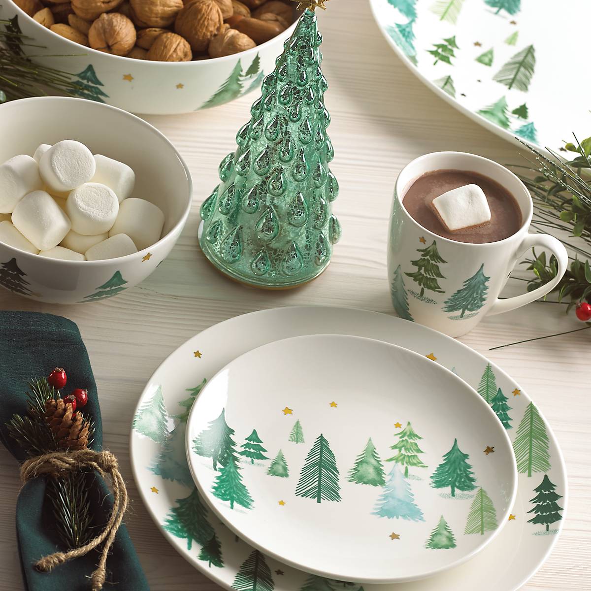 Premium Balsam Lane 10.5-Inch Dinner Plates Set of 4 - Elegant Porcelain Tableware for Fine Dining, Dinner Parties & Everyday Use