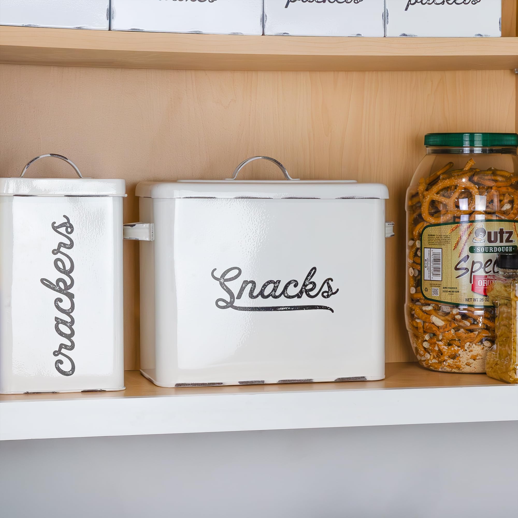 AuldHome Rustic White Enamel Snack Bin - Single Serving Snack Container for Kitchen, Pantry & Party | Perfect for Chips, Nuts, Candy & Snack Storage