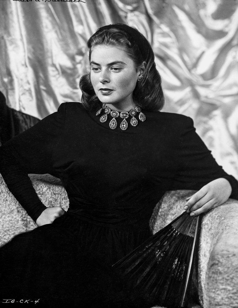 Vintage Ingrid Bergman Black Dress Photo Print - 24x30 Inches - Classic Hollywood Wall Art for Living Room, Bedroom & Office Decor