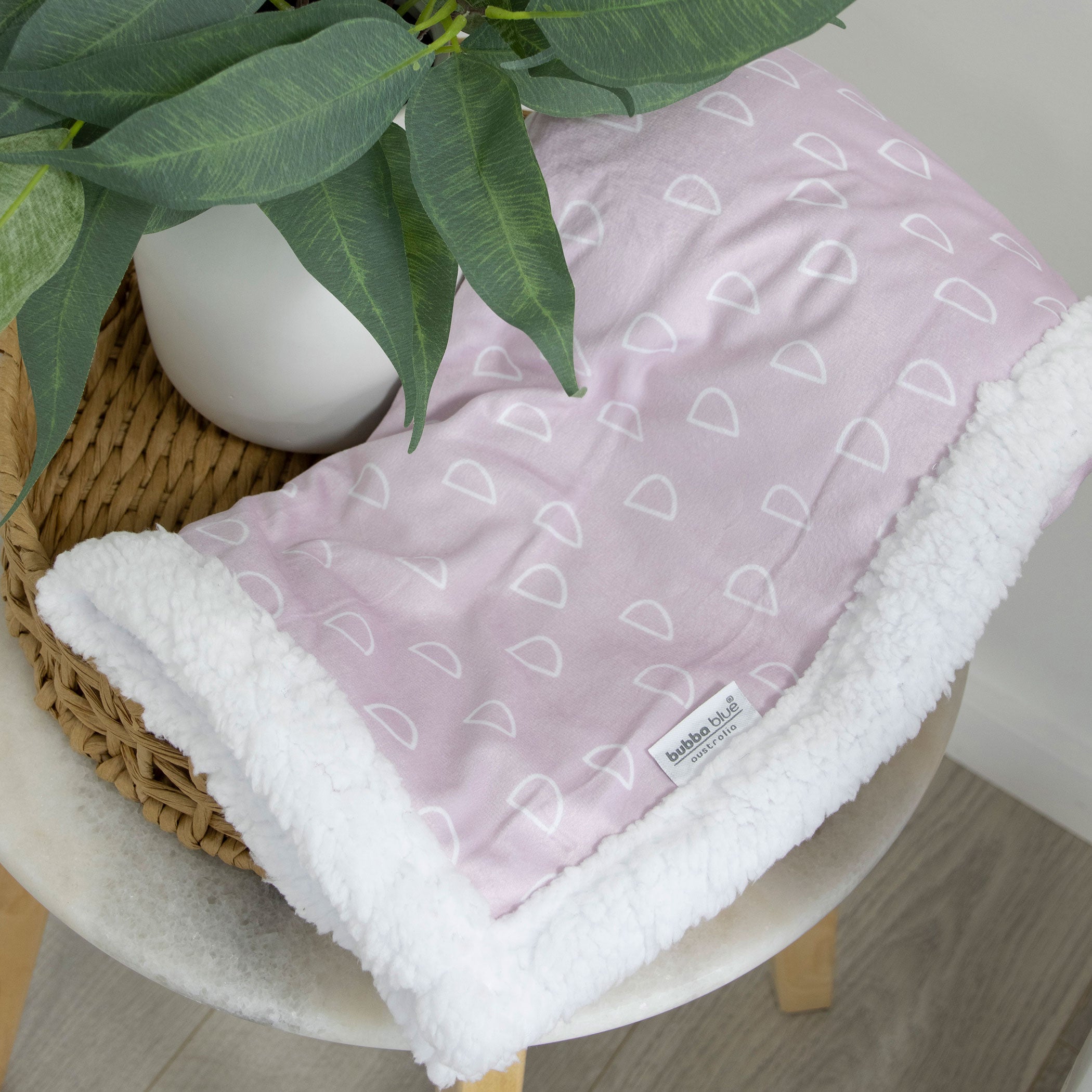Nordic Velour Cuddle Blanket with Fleece Lining - Soft Plush Throw Blanket for Sofa, Bed & Couch - Cozy Winter Blanket for Home, Office & Travel - Lilac