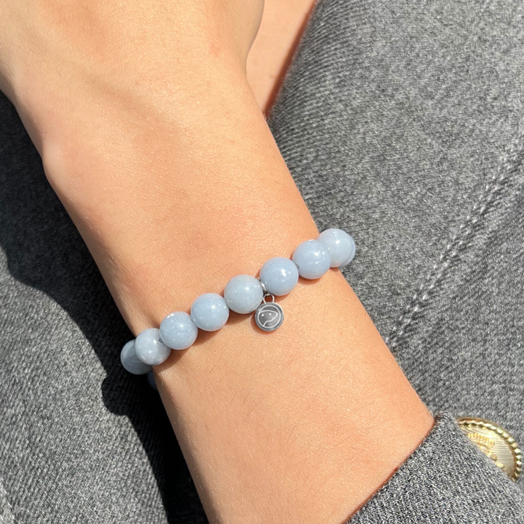 Sue's Elegant Beaded Bracelet Pack - Trendy Stackable Jewelry for Women - Perfect for Gifts, Parties & Everyday Wear