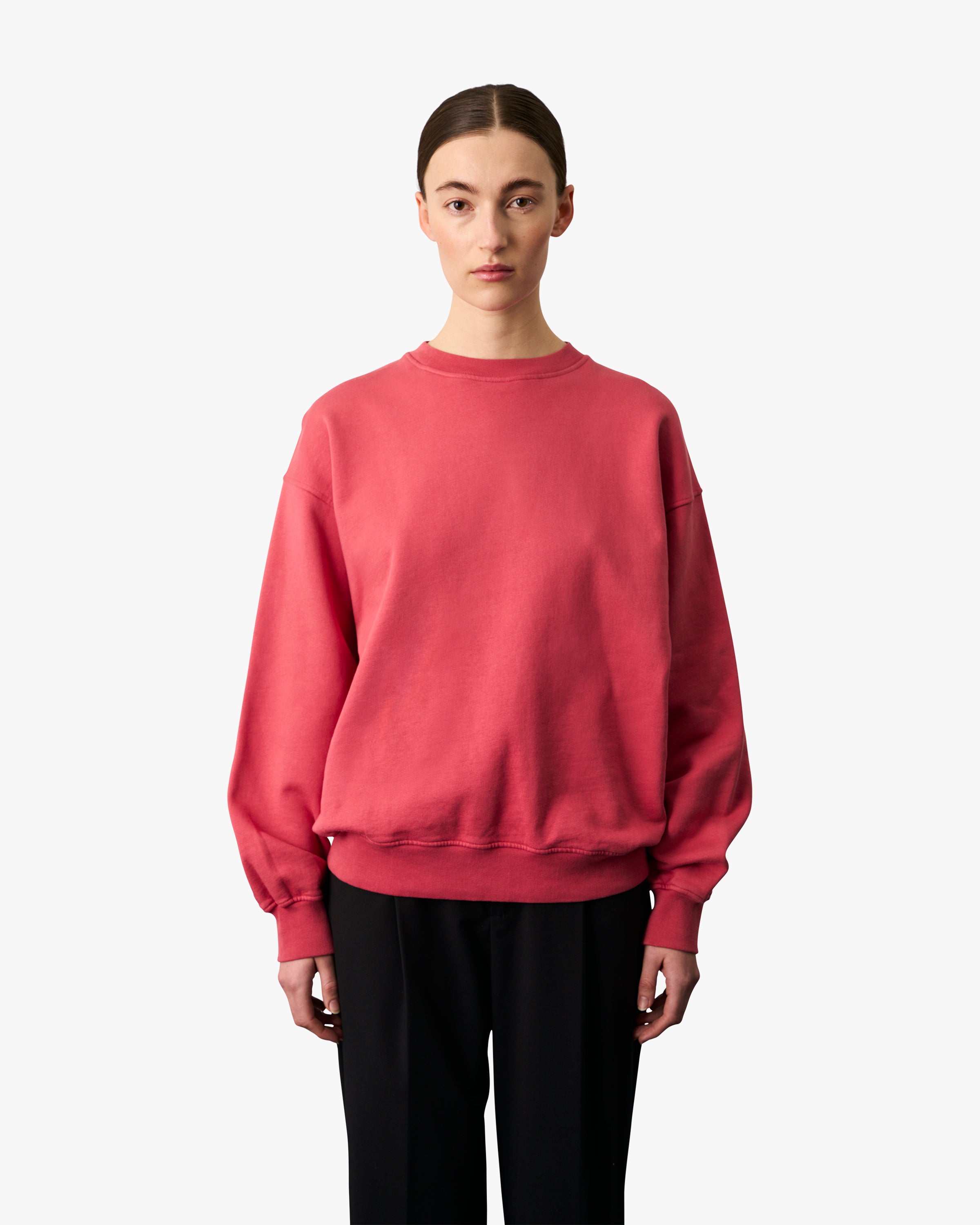 Organic Oversized Crewneck Sweatshirt - Soft & Comfortable Raspberry Pink Pullover for Women | Perfect for Casual Wear, Lounging & Street Style Fashion