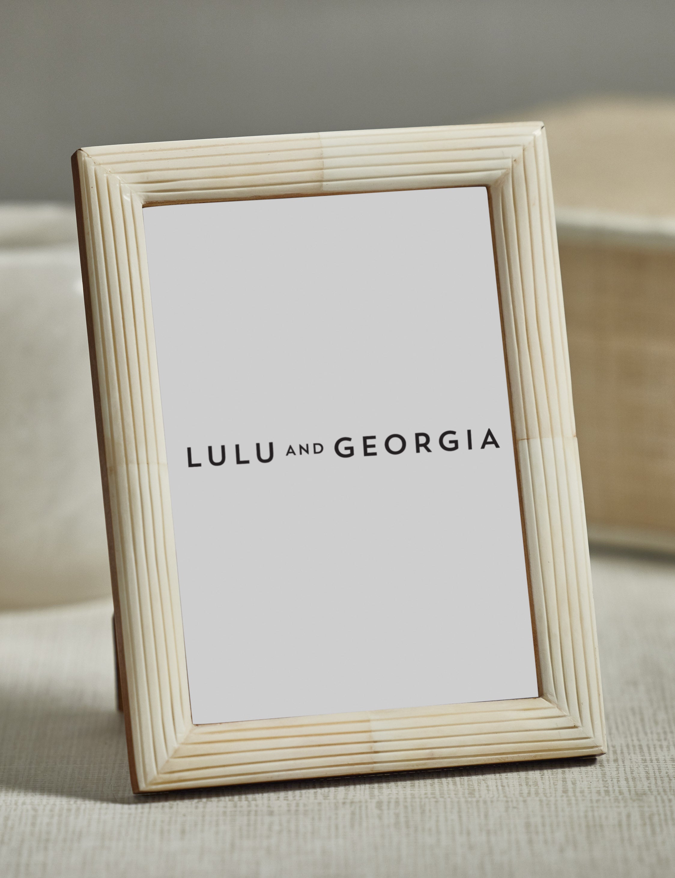 Cadman Picture Frame - Elegant Wooden Photo Frame for Home Decor, Wall Display, and Gift Giving | Perfect for Family Photos, Artwork, and Office Decor