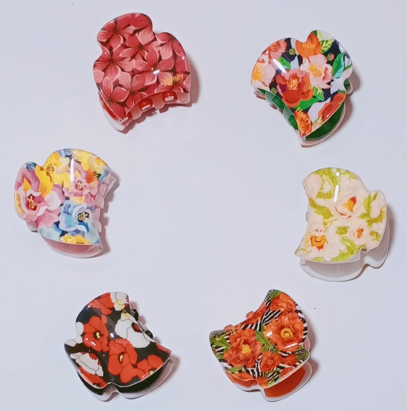 Stylish Printed Hair Claw Clips for Women & Girls - 5-Piece Multi-Color Set | Perfect for School, Work, Gym & Everyday Hairstyles