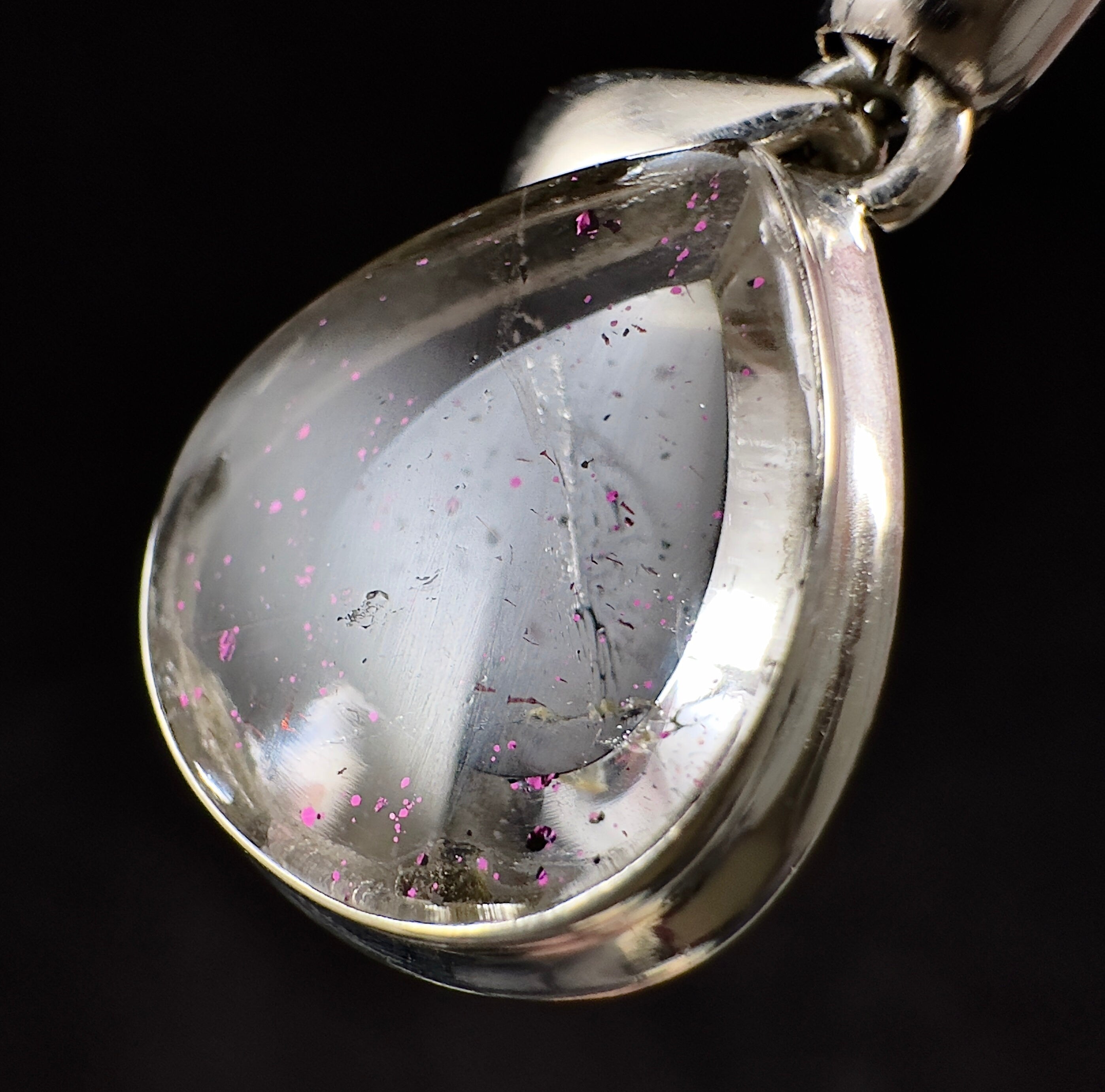 COVELLITE Pink Fire Quartz Crystal Pendant Necklace - Handmade Healing Jewelry with Natural Stones for Chakra Balancing & Energy Healing - Perfect for Meditation, Yoga & Spiritual Gifts