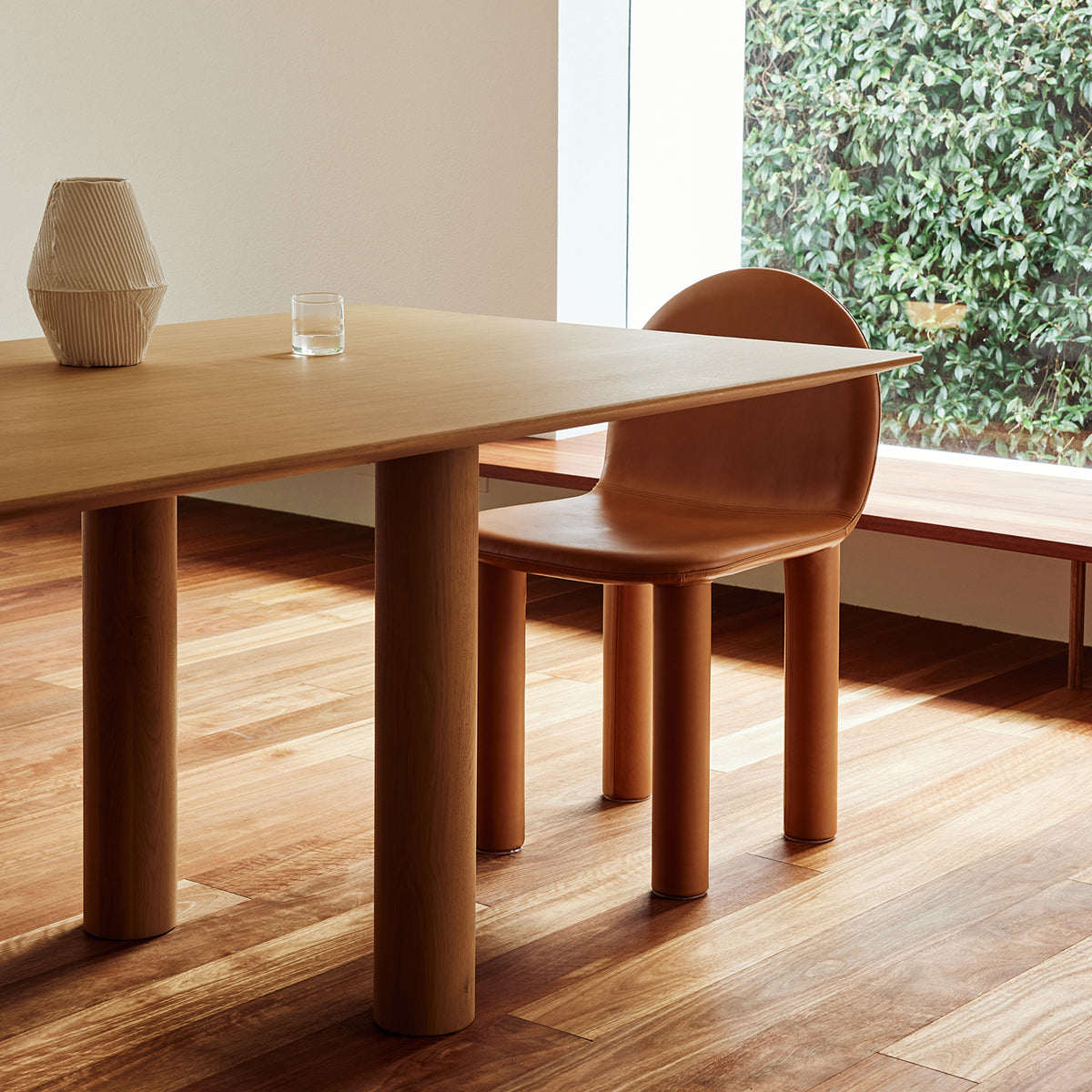 Premium Solid Oak Dining Table - 86.6