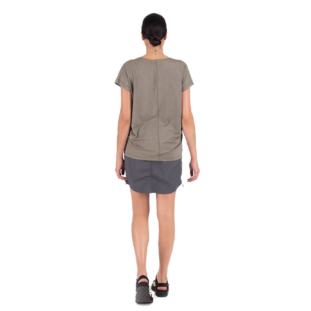 Indygena Liv Quick Knit Dry Women's Short Sleeve T-Shirt - Moisture Wicking Activewear for Running, Yoga & Gym Workouts