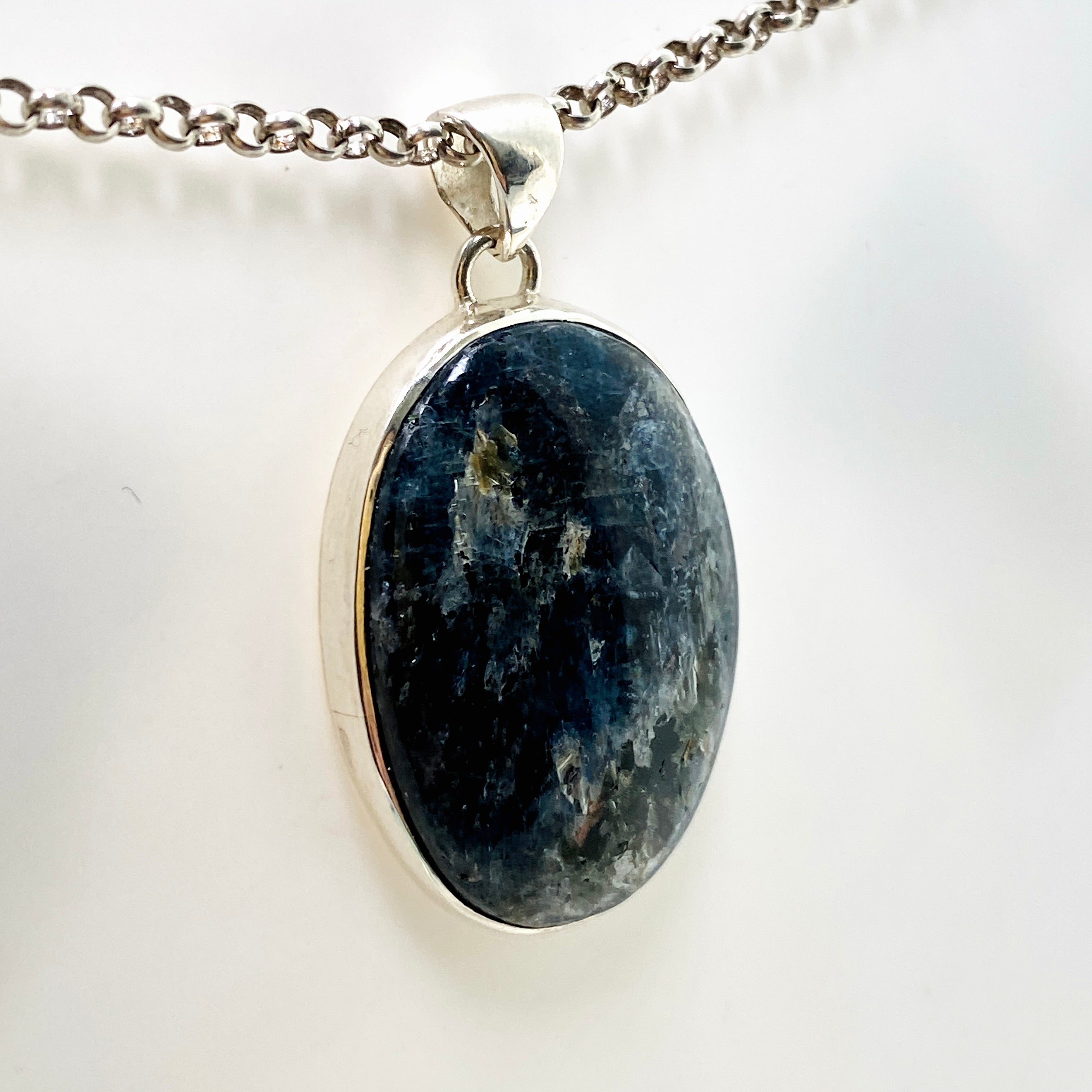 Natural Blue Kyanite Oval Cabochon Pendant Necklace - 925 Sterling Silver Jewelry for Healing & Meditation - Perfect for Spiritual Gifts & Energy Balancing