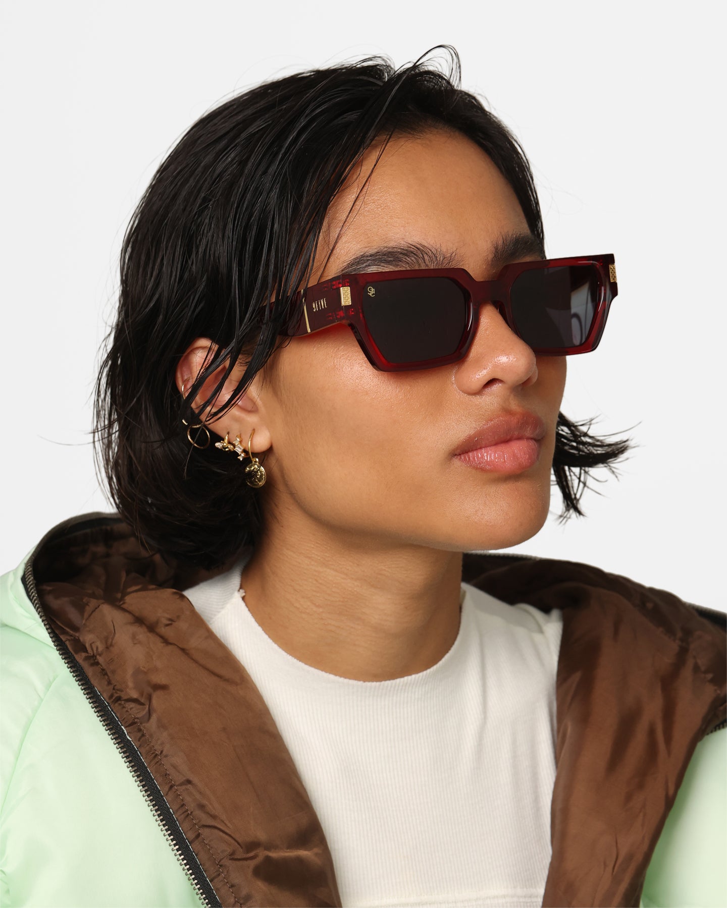 9FIVE Premium Polarized Sunglasses for Men & Women - Stylish Maroon Lenses, UV Protection - Perfect for Driving, Running, and Outdoor Activities