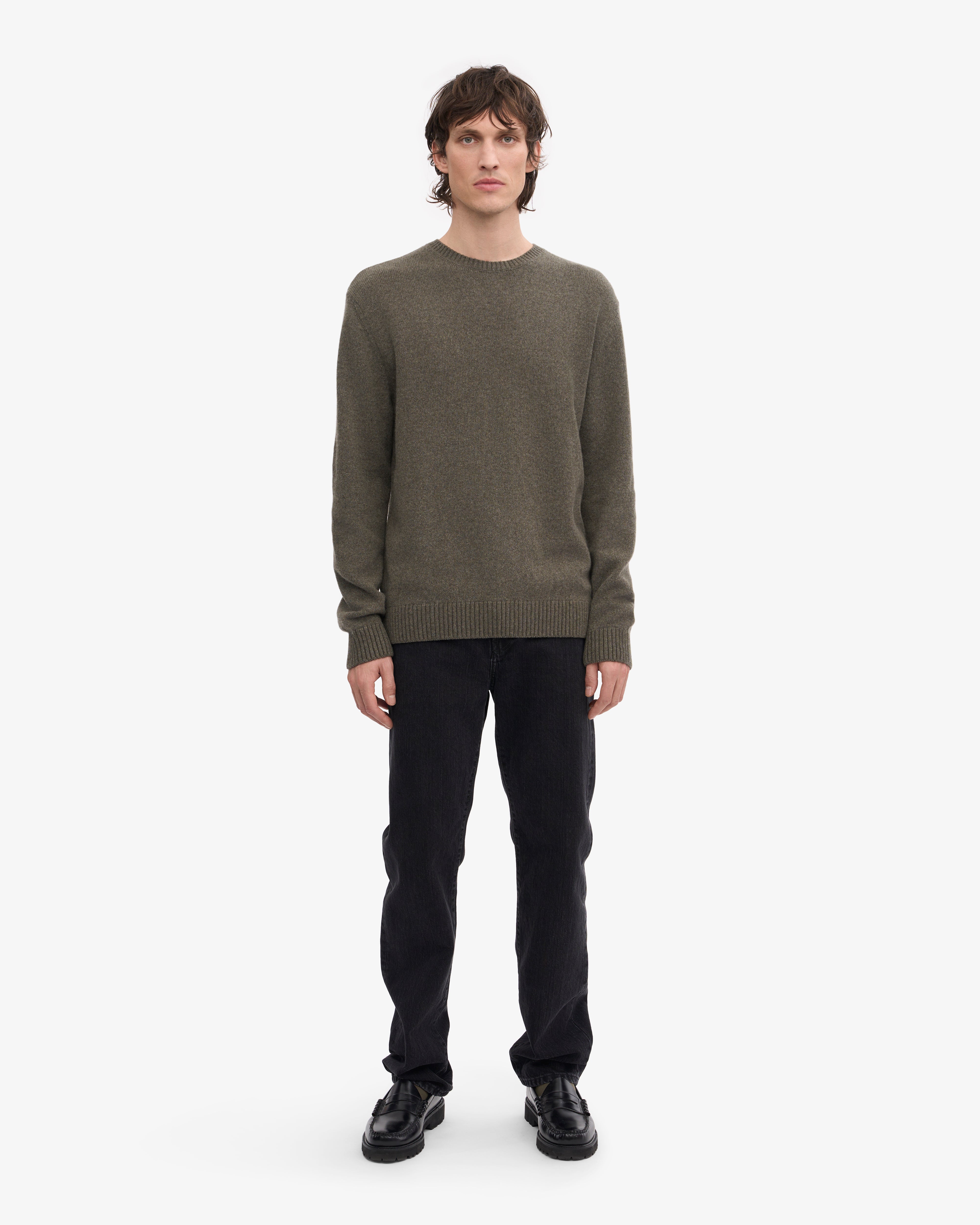 Premium Classic Merino Wool Crew Neck Sweater for Men & Women - Soft & Warm Dusty Olive Pullover - Perfect for Winter, Fall & Outdoor Activities