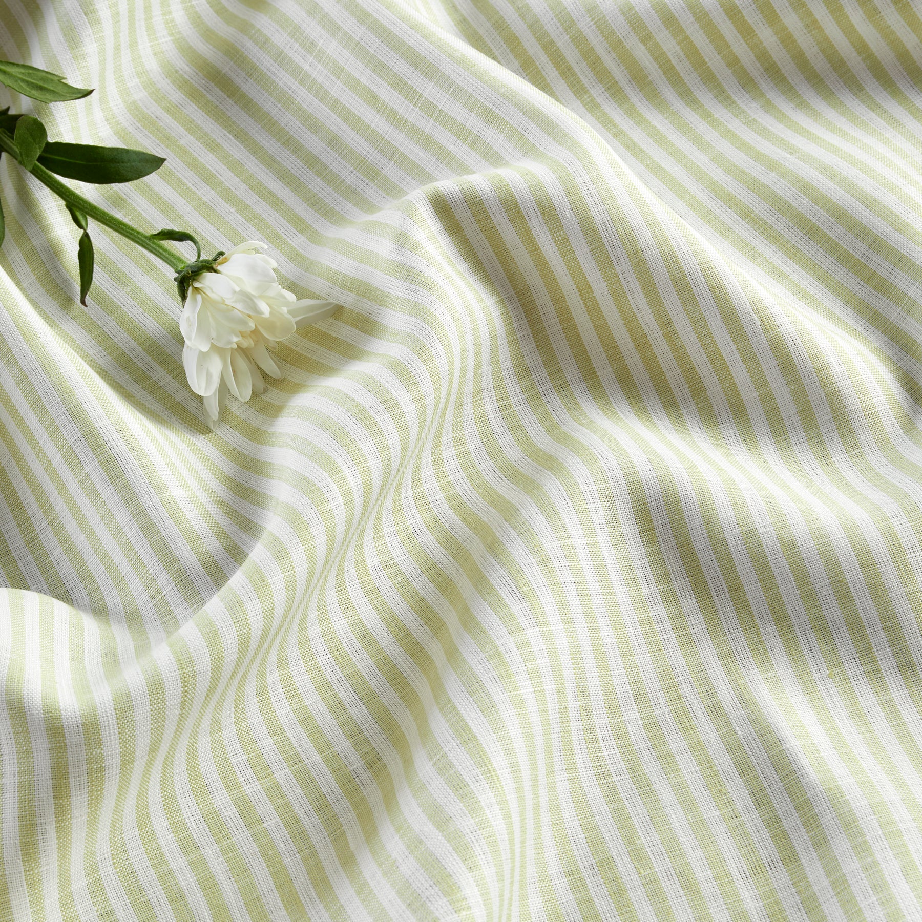 Elegant Narrow Stripe Table Throw - Stylish Cotton Table Runner for Dining Room Decor, Wedding & Holiday Table Setting - 16x72 Inches