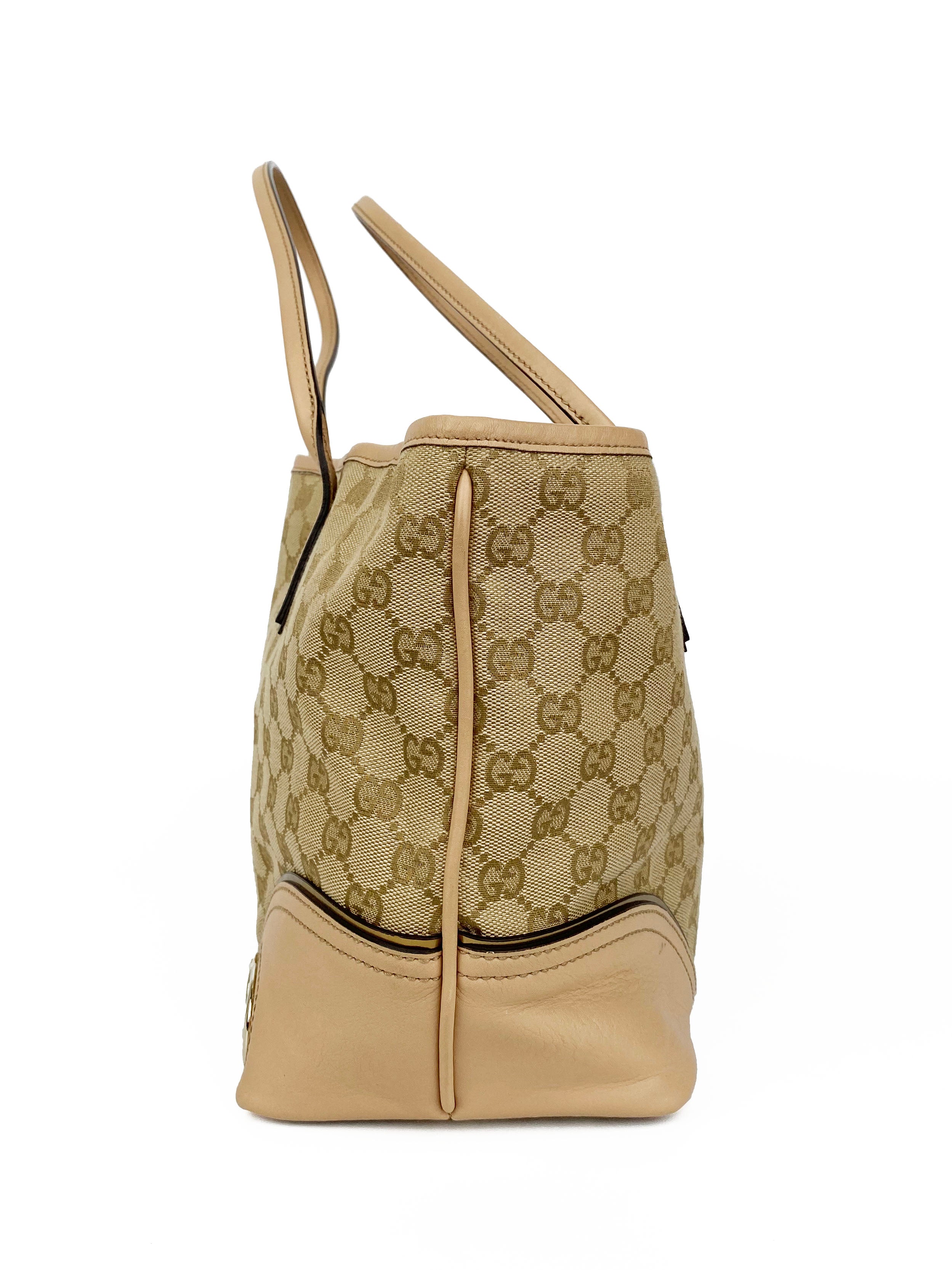 Gucci GG Monogram Shoulder Bag for Women - Luxury Leather Crossbody Purse with Adjustable Strap, Perfect for Work, Travel & Evening Out
