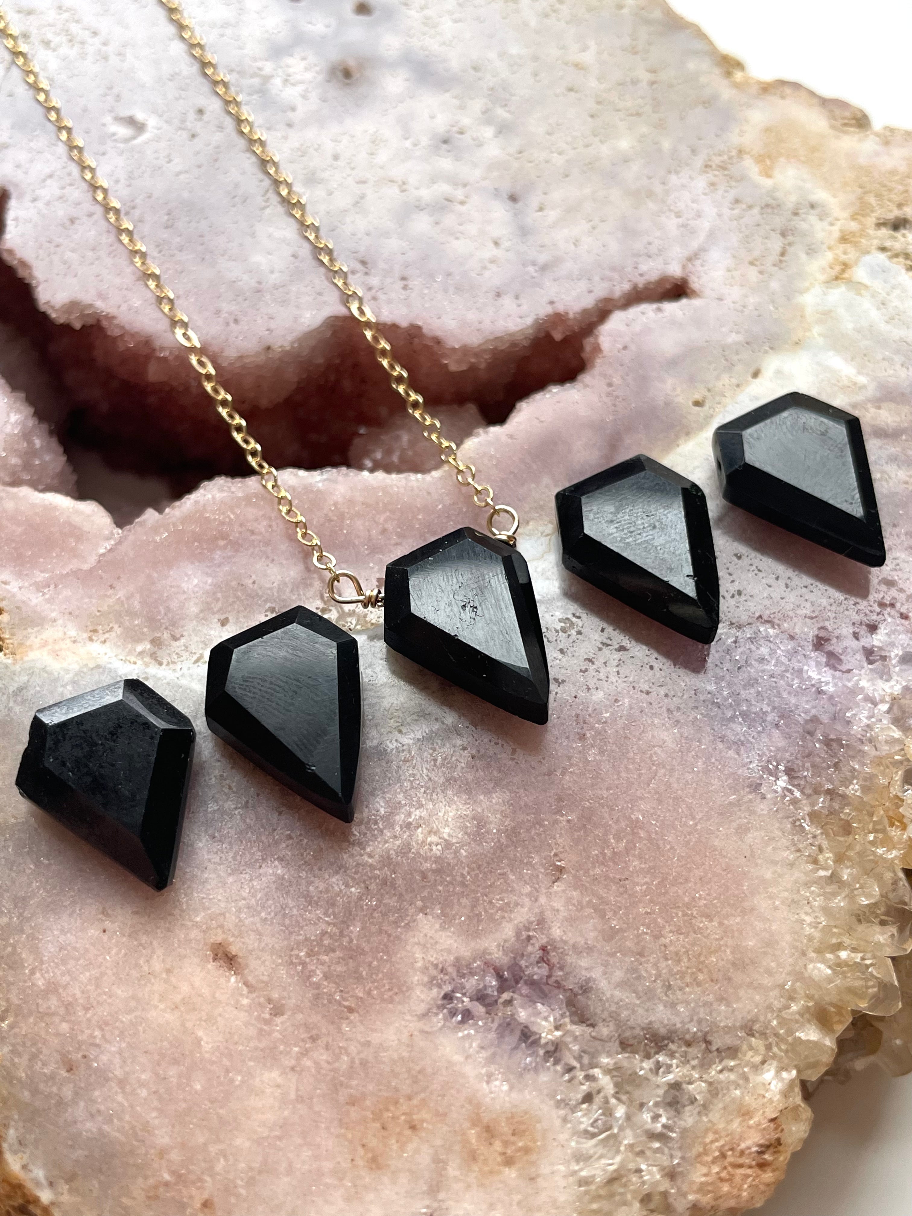 Black Tourmaline Pendant Necklace for Empath Protection - Healing Crystal Jewelry for Energy Cleansing & Stress Relief - Perfect for Meditation, Yoga & Spiritual Practices