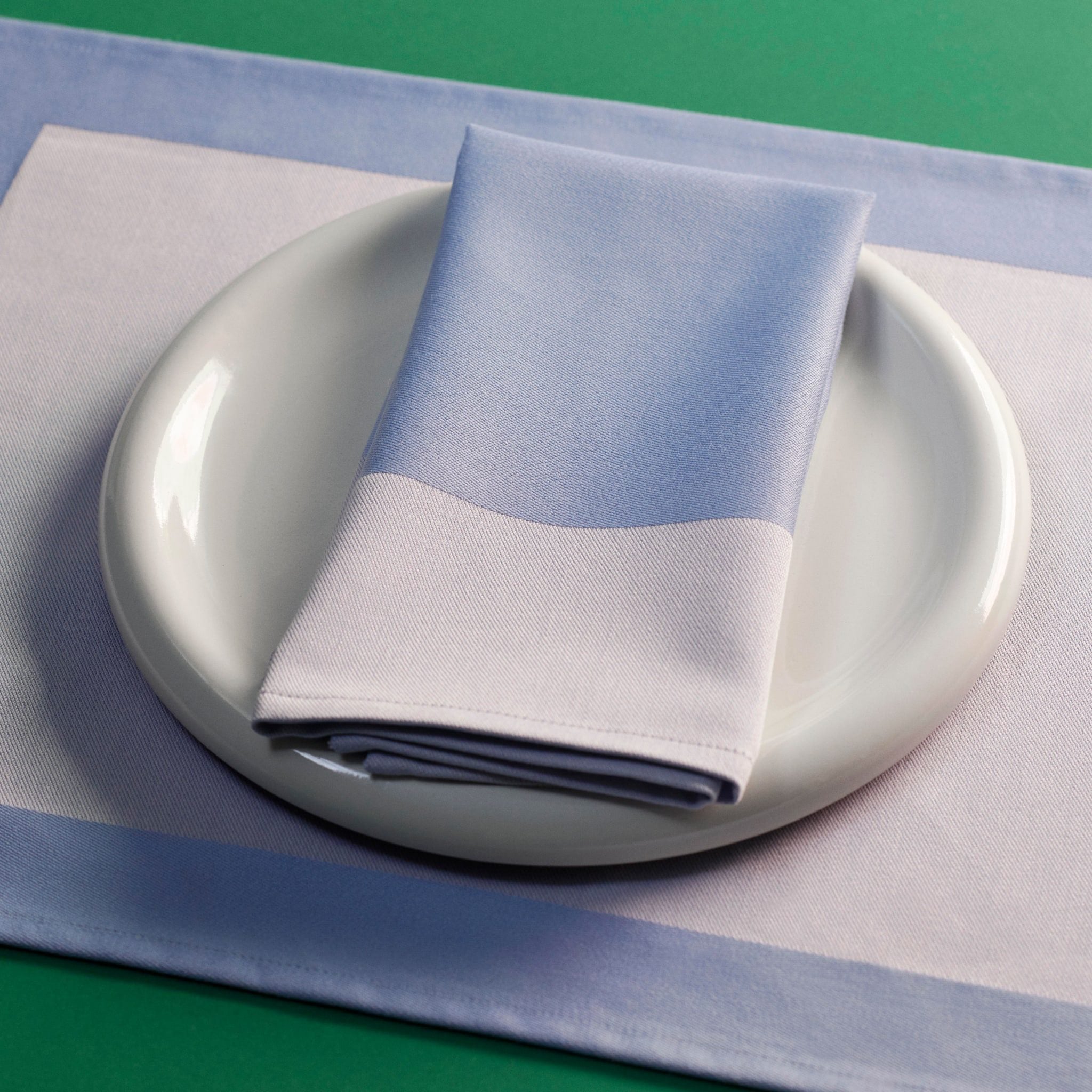 HAY Ram Placemat Lavender - 43x31cm Waterproof Table Mat for Dining, Kitchen & Office - Elegant Home Decor for Everyday Use & Special Occasions