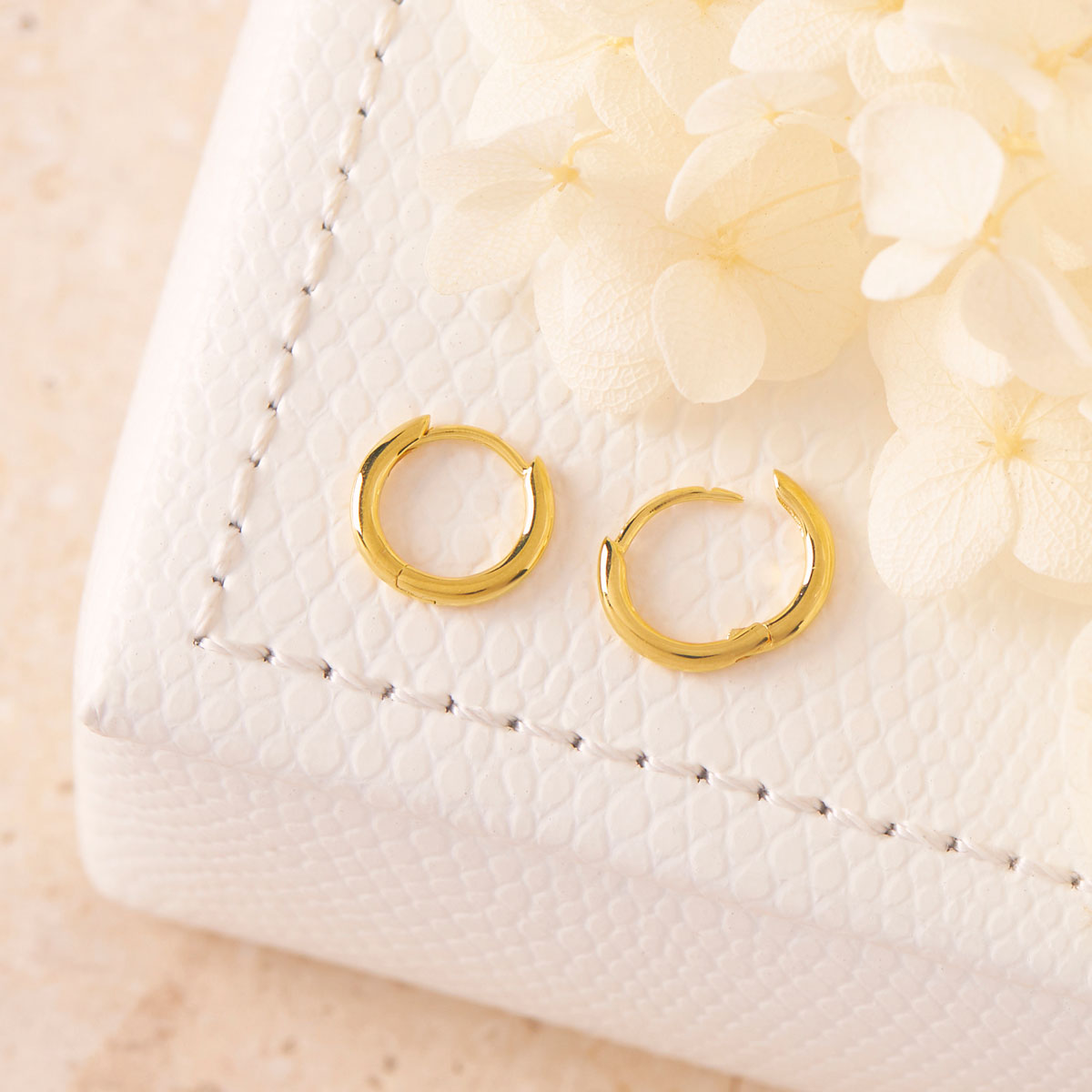 18K Gold Small Round Huggie Earrings for Women - Minimalist Hoop Earrings for Everyday Wear, Gift for Her, Wedding, Party & Special Occasions