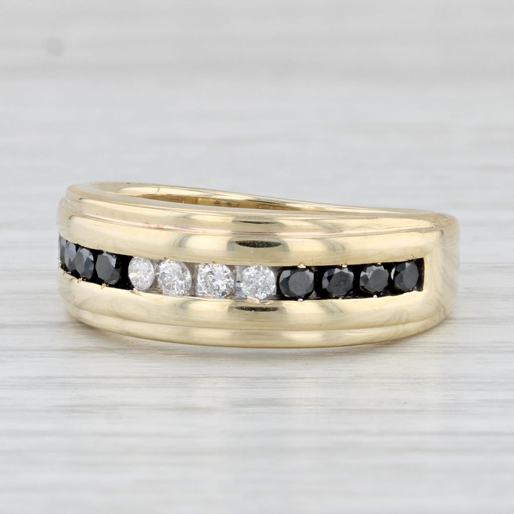0.48ctw Black & White Diamond Men's Wedding Ring - 10k Yellow Gold Size 10 - Elegant Wedding Band for Men, Anniversary Gift, Engagement Ring - Perfect for Proposals, Weddings & Special Occasions