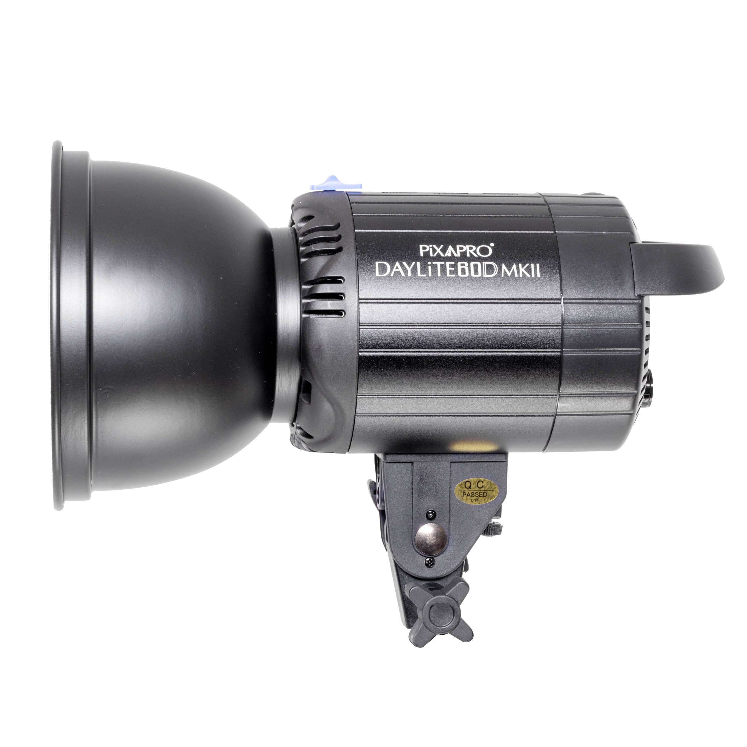 DAYLiTE60D MKII Bowens S Mount LED Studio Light - Professional Photography & Video Lighting for Portraits, Product Shoots & YouTube Videos