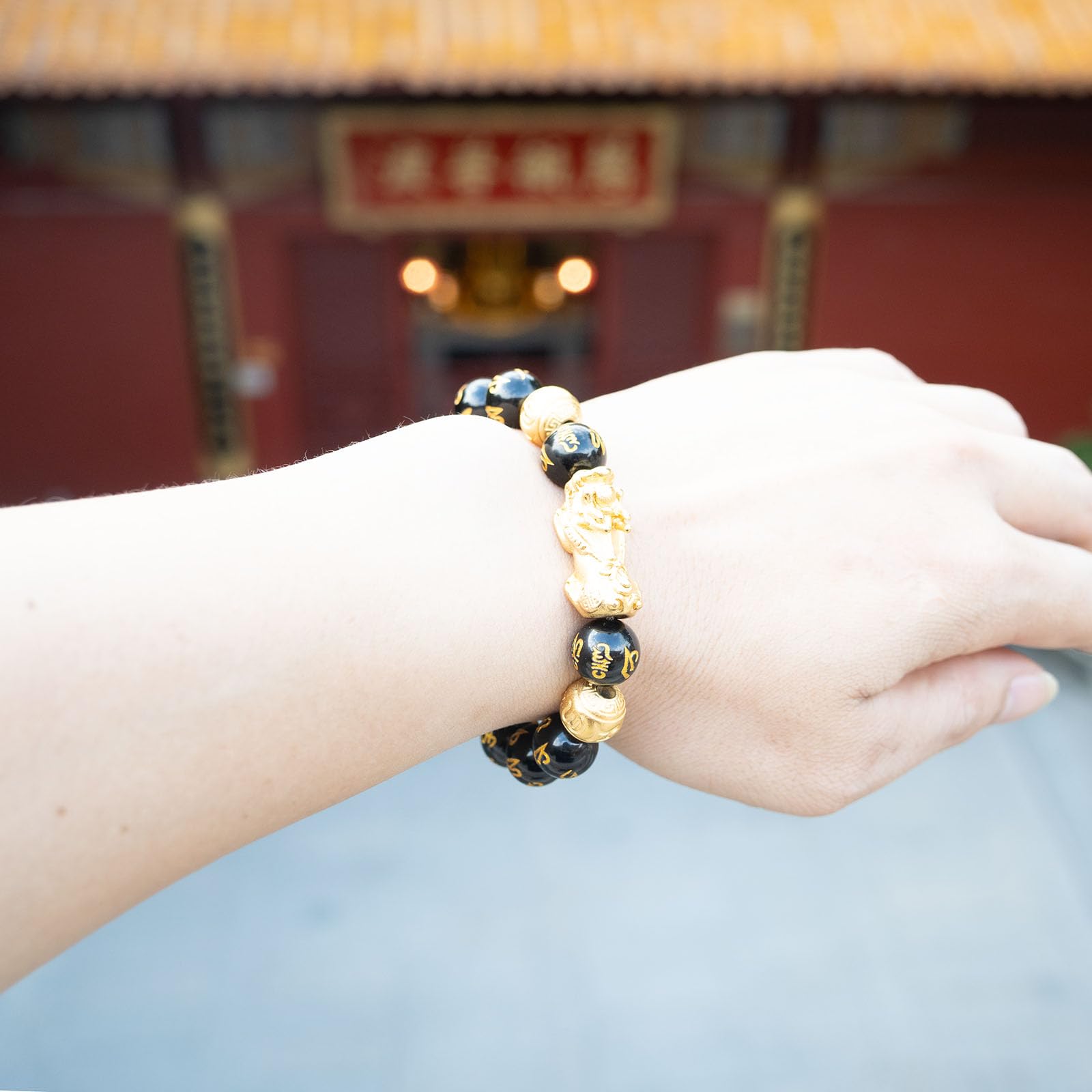 24K Gold Plated PiXiu Feng Shui Bracelet with Obsidian Beads - Dragon Protection Lucky Wealth Bracelet for Men & Women (12mm) - Meditation, Stress Relief & Spiritual Jewelry for Business Success & Positive Energy