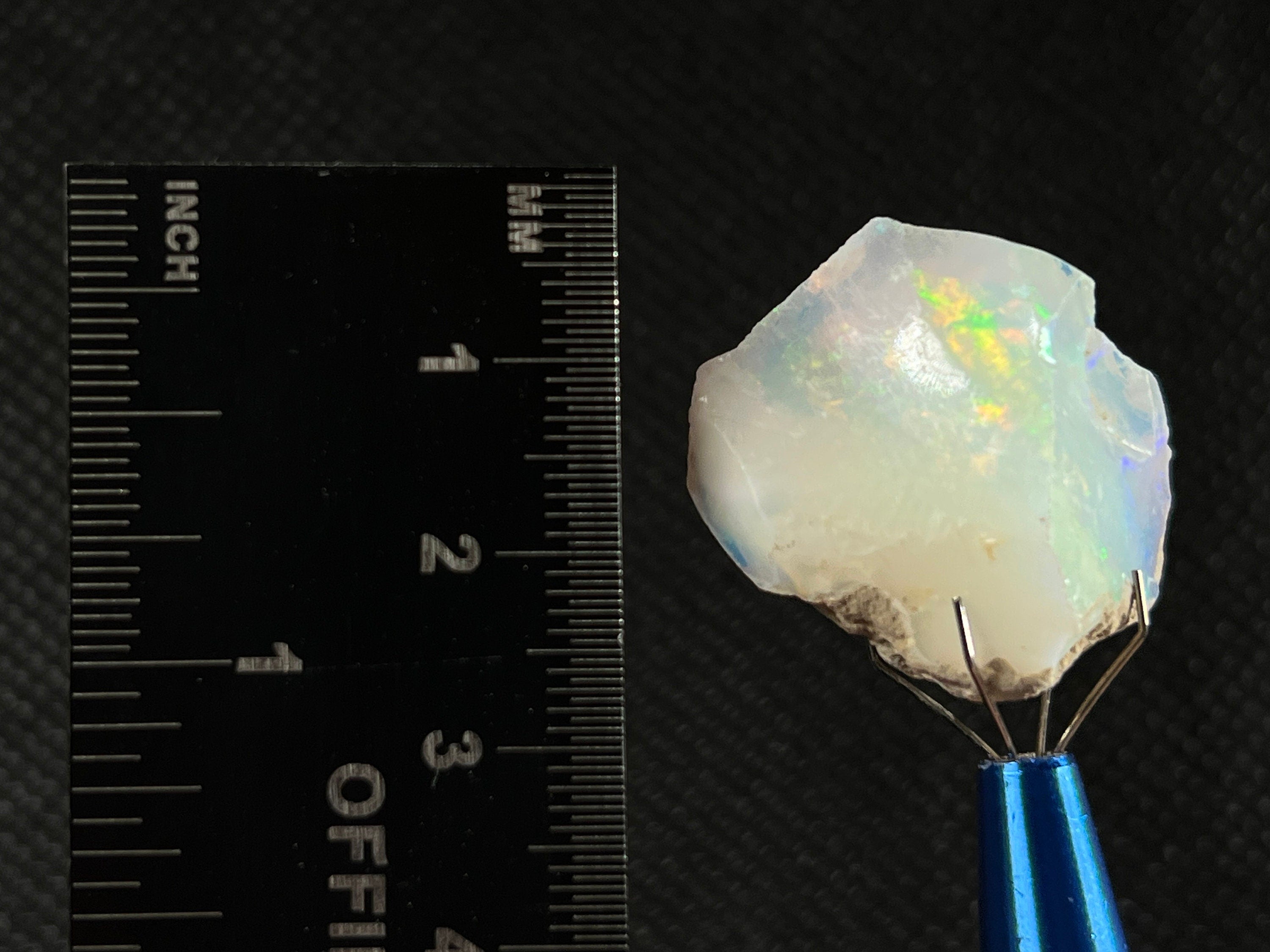 Premium 4A+ Welo Opal Raw Crystal - Natural Cutting Grade Opal, October Birthstone (50690) for Jewelry Making, Healing Crystals & Collectibles