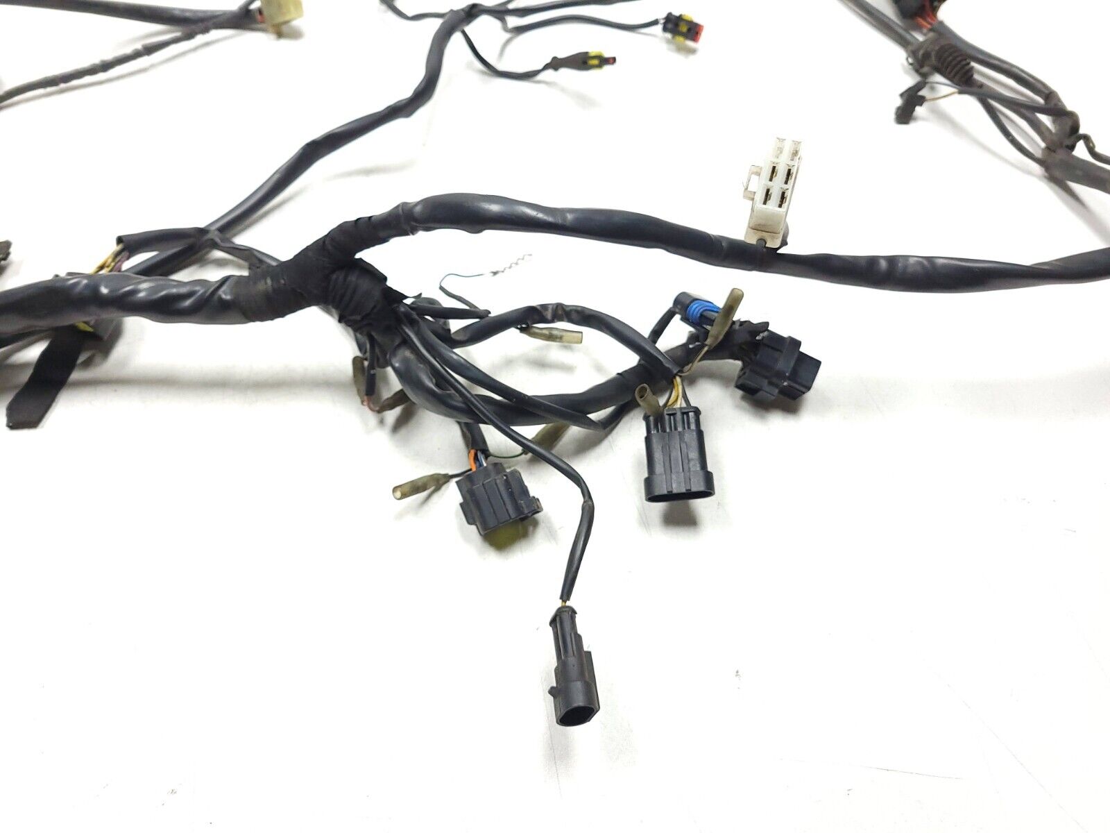 02 06 Ducati Monster M600 620 Main Wire Harness OEM Replacement Part - Perfect for Motorcycle Electrical System Repair & Maintenance