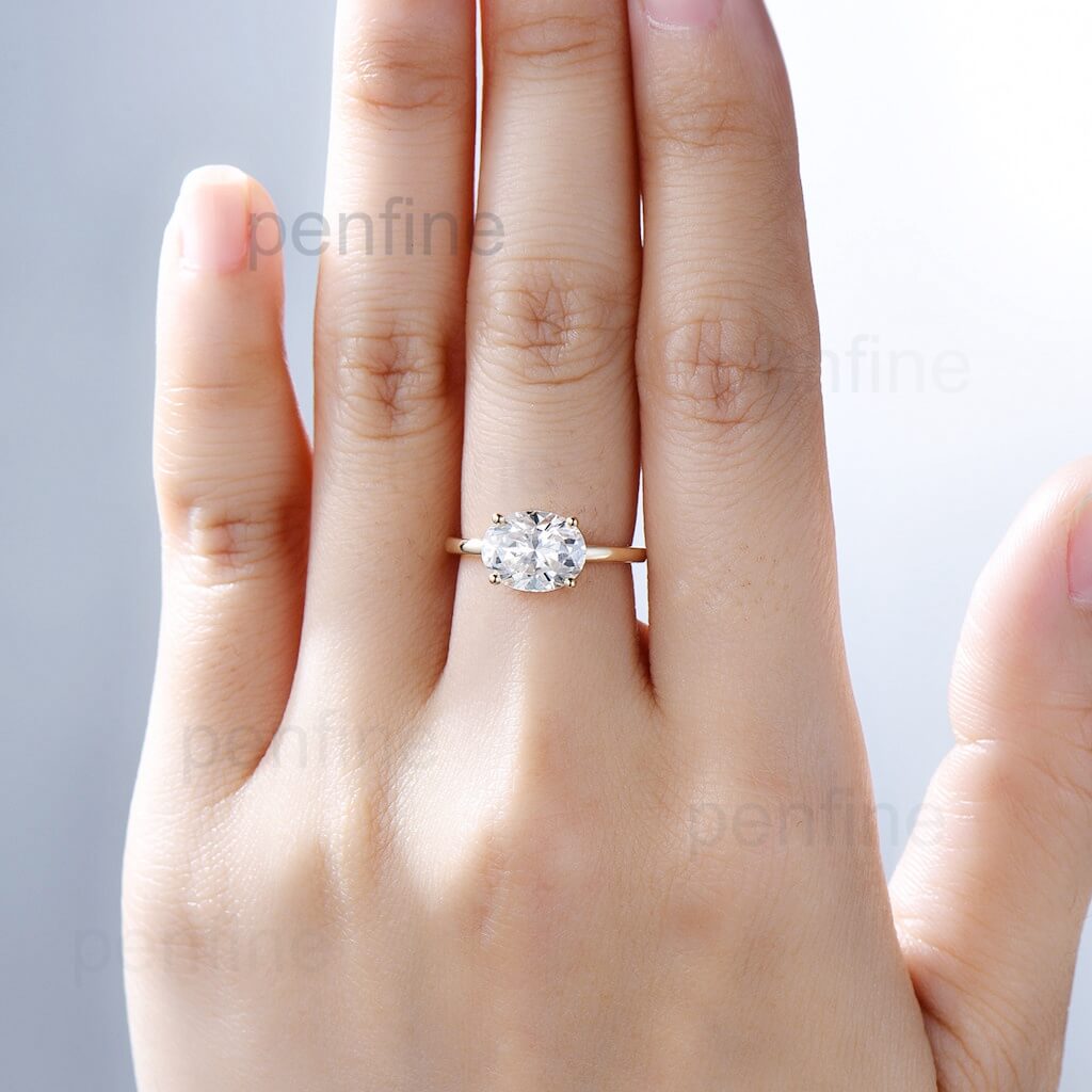 2 Carat East-West Moissanite Solitaire Ring - Elegant & Timeless Engagement Ring for Women | Perfect for Proposals, Weddings & Anniversaries