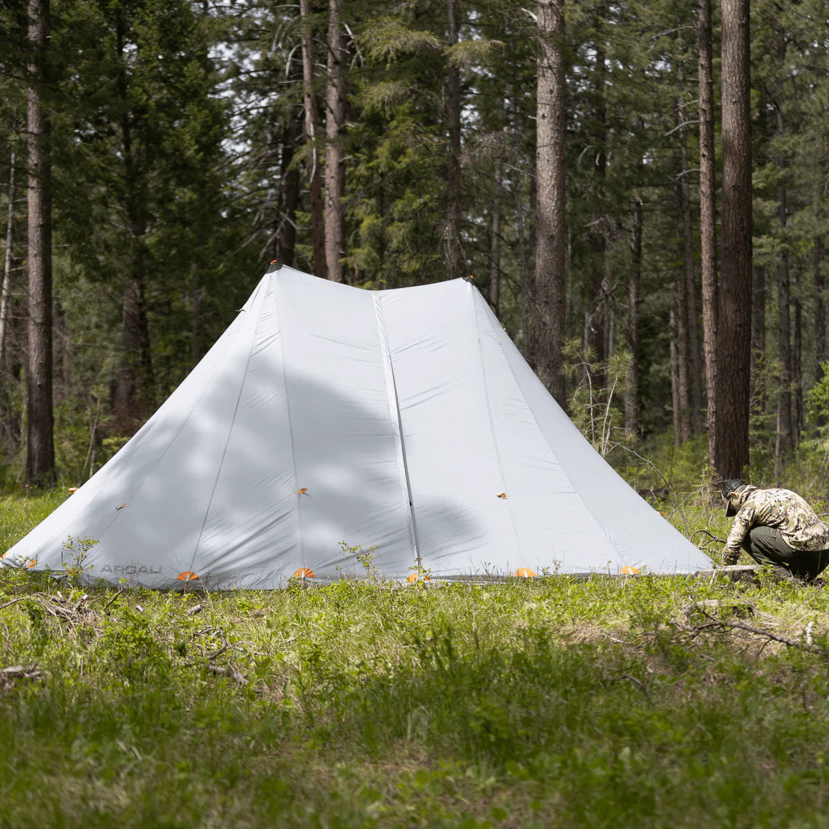 Argali Yukon 8-Person Camping Tent - Waterproof Family Tent for Outdoor Adventures, Hiking & Backpacking Trips