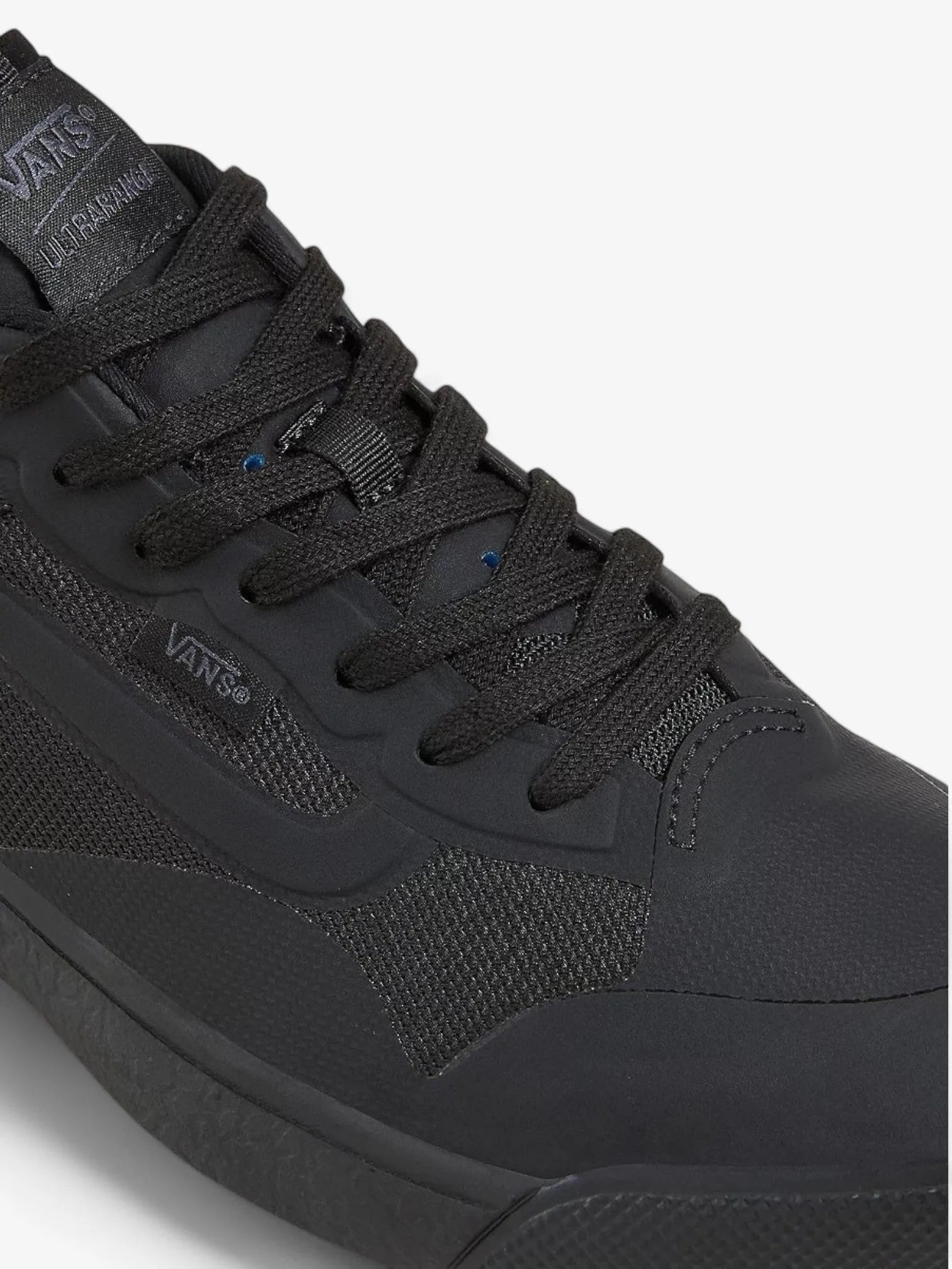 Vans Ultrarange Exo Black Skate Shoes for Men & Women - Lightweight Comfortable Sneakers for Skateboarding, Running & Casual Wear