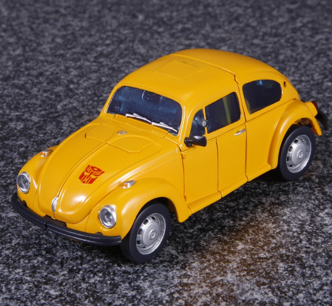 Transformers Masterpiece MP-21 Bumblebee Figure - Premium Collectible Action Figure for Fans & Display - Perfect for Gifts, Collections & Movie-Themed Decor