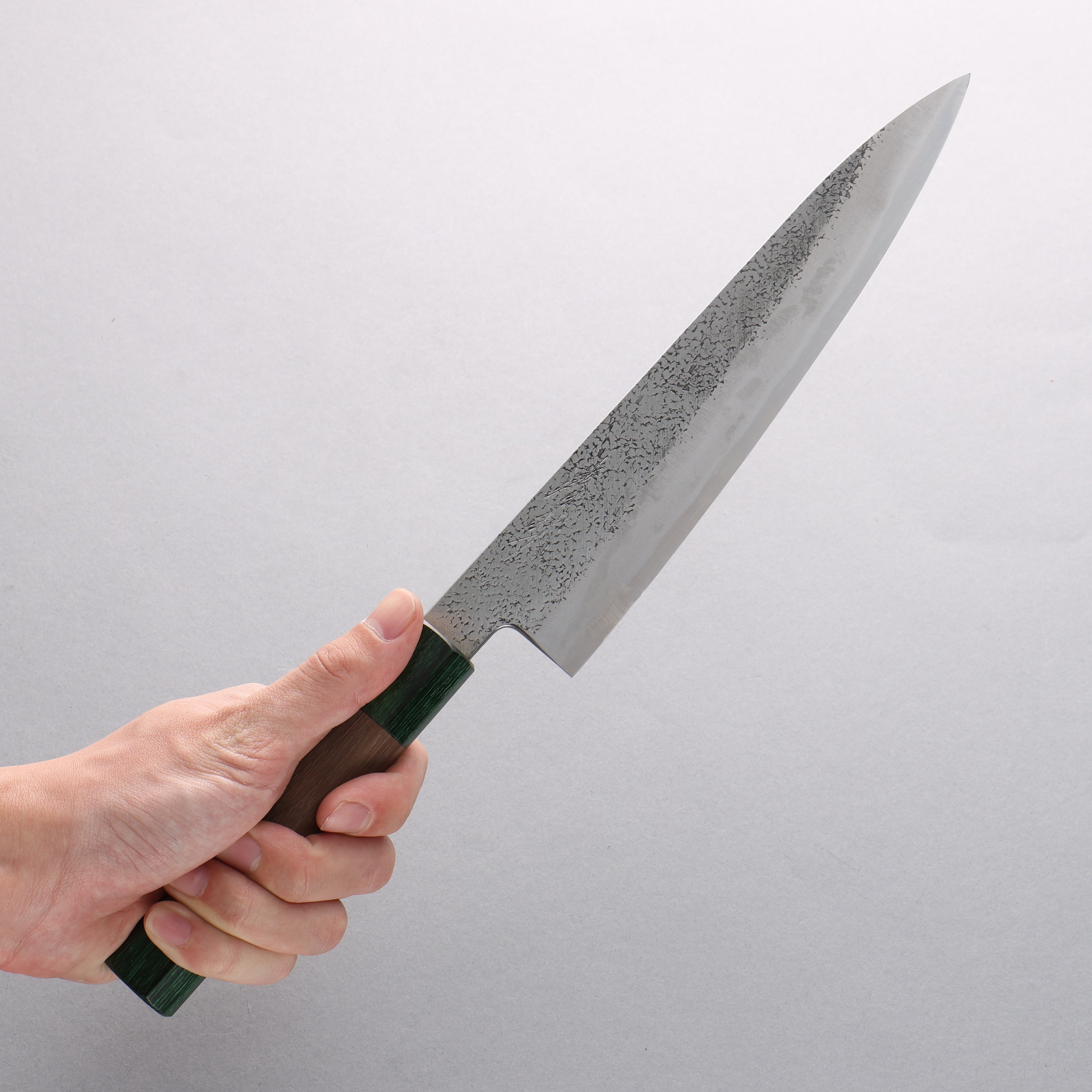 Premium Seisuke Blue Super Hammered Gyuto 210mm Japanese Chef Knife - Walnut & Double Green Pakka Wood Handle - Perfect for Sushi, Meat Slicing & Professional Kitchen Use