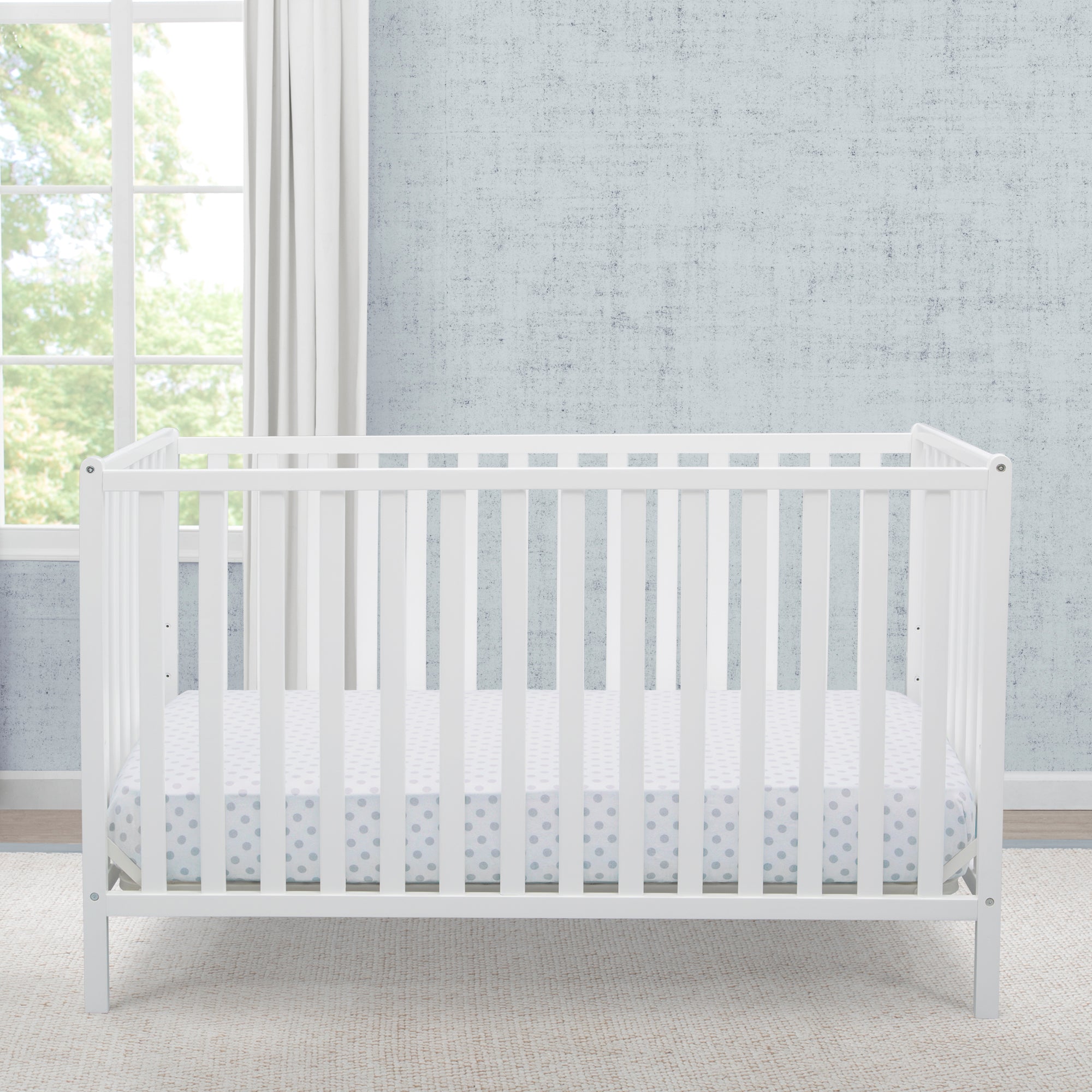 Heartland 4-in-1 Convertible Baby Crib - Toddler Bed, Daybed & Full-Size Bed - Safe Nursery Furniture for Newborn to Adult - Perfect for Baby Rooms, Daycare Centers & Guest Bedrooms