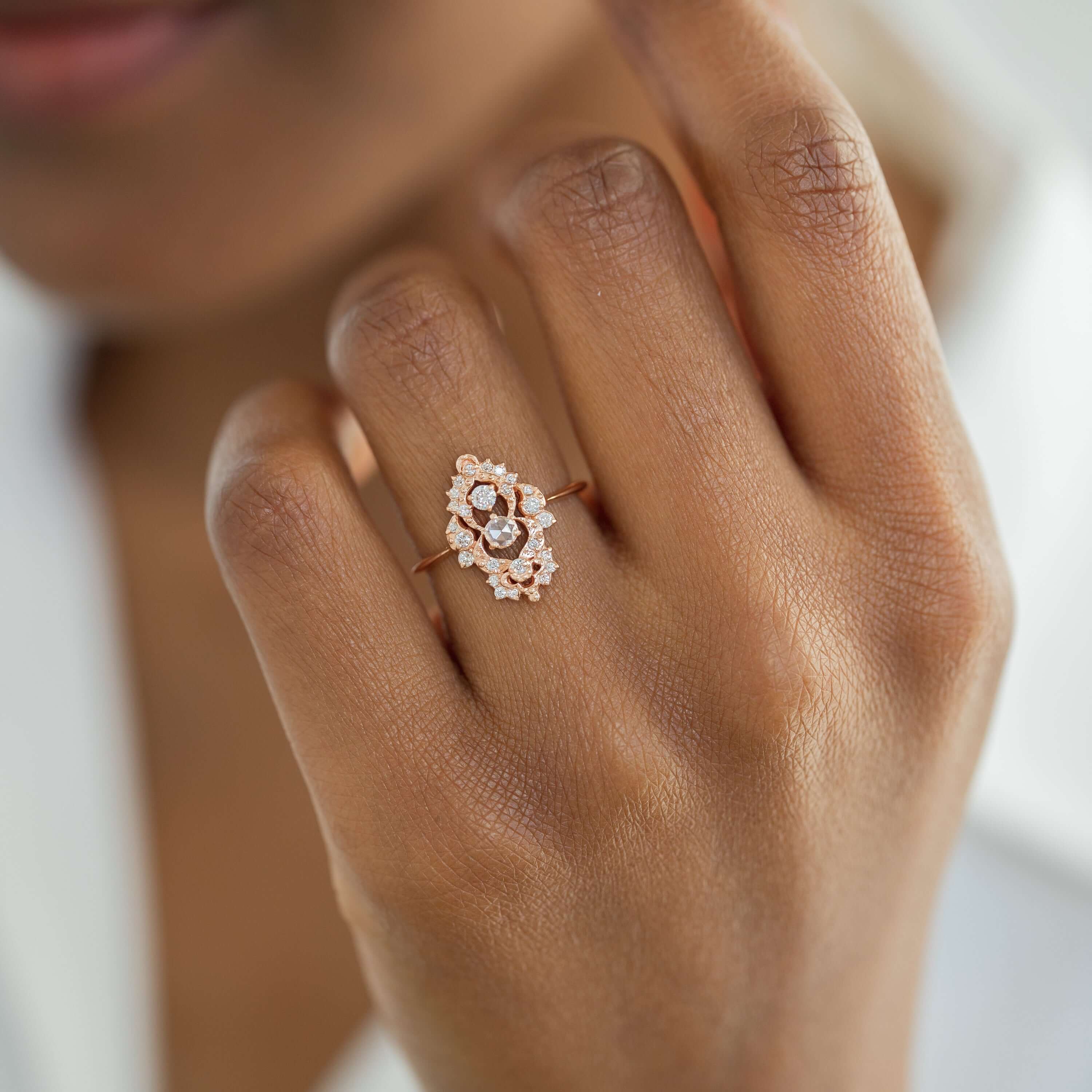Elegant Drawing Room Ring - Vintage Inspired Statement Jewelry for Women - Perfect for Parties, Weddings & Special Occasions