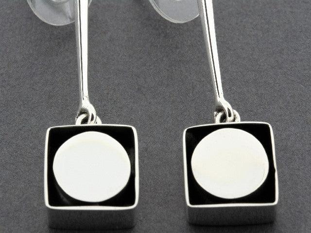 Elegant Circle Framed Drop Earrings for Women - Boho Chic Dangle Jewelry for Party, Wedding & Everyday Wear