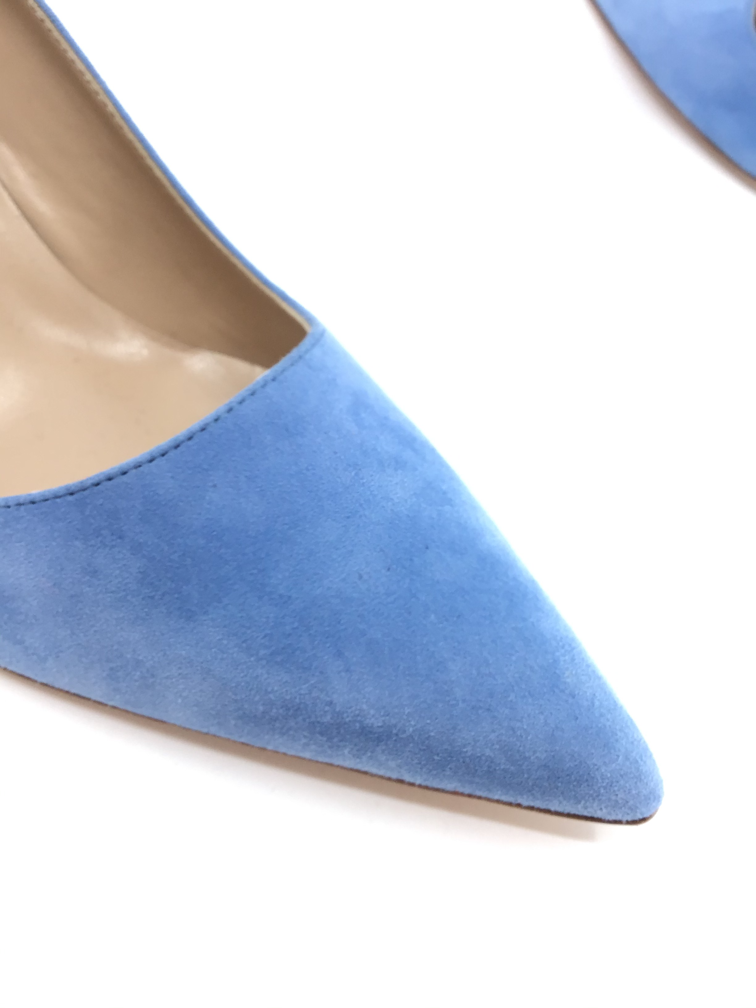Manolo Blahnik BB Suede Pumps Women's Size 7.5 - Elegant High Heel Shoes for Wedding, Party & Office Wear