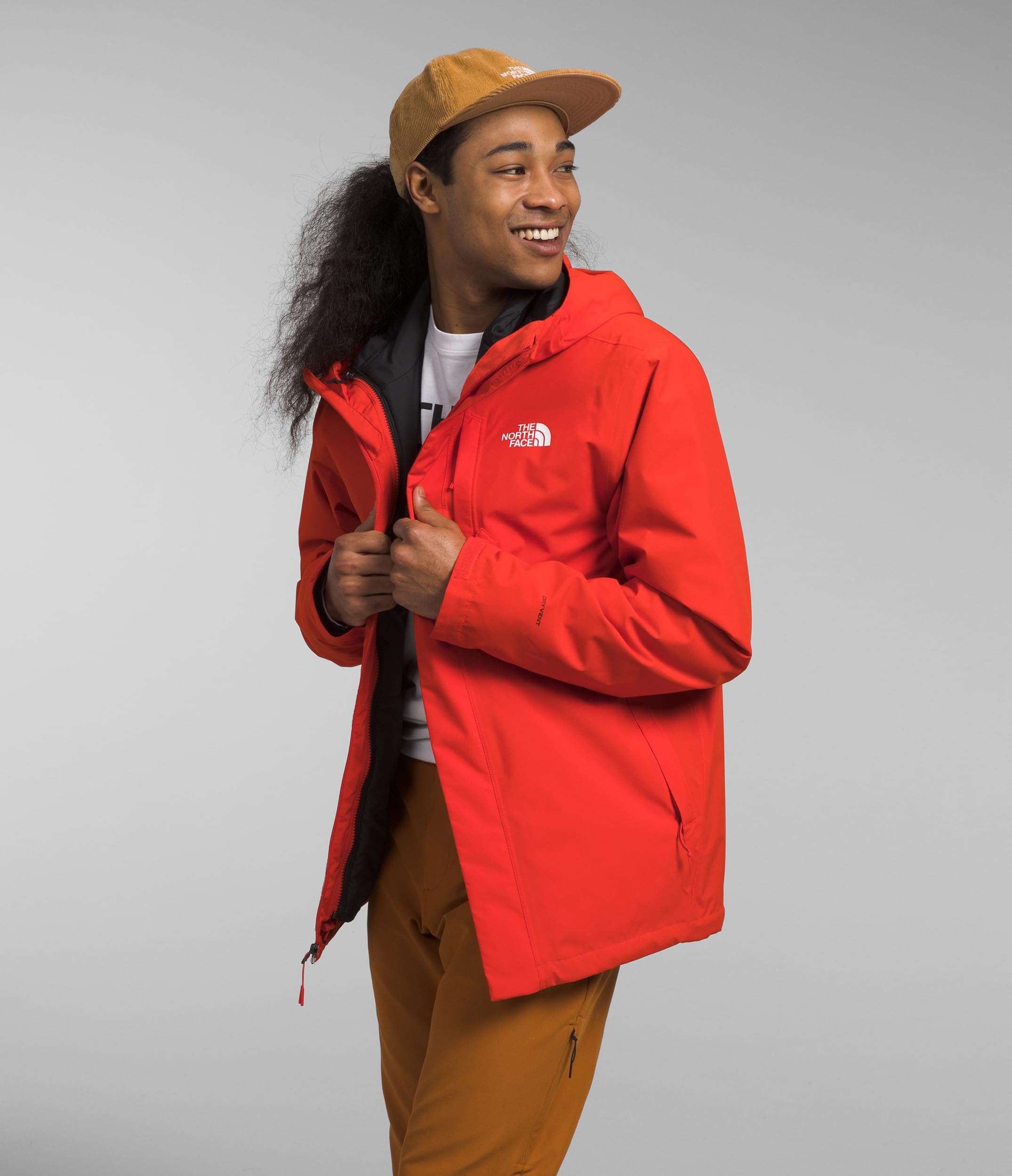 The North Face Men's Carto Triclimate Jacket - Waterproof, Windproof & Insulated Outerwear for Hiking, Camping & Outdoor Adventures (Black)