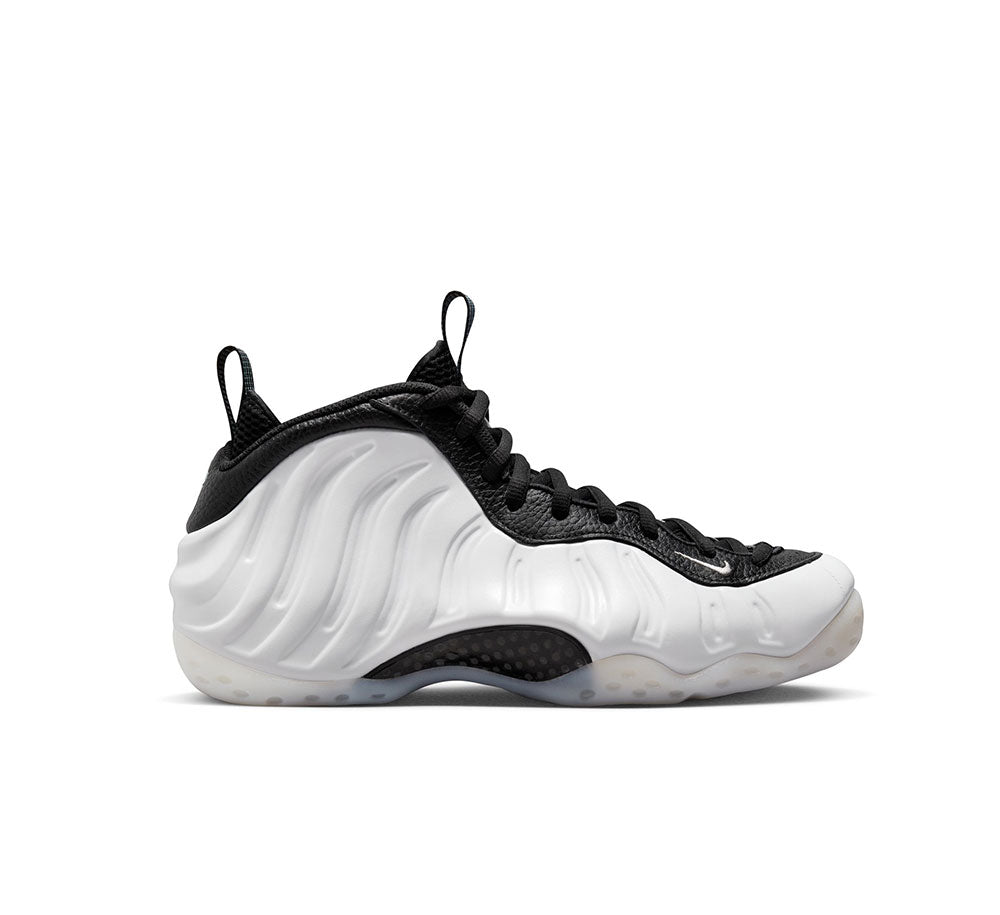 Nike Air Foamposite One Basketball Shoes - Men's High-Performance Sneakers for Court & Street Style | Perfect for Basketball Games, Training, and Urban Fashion