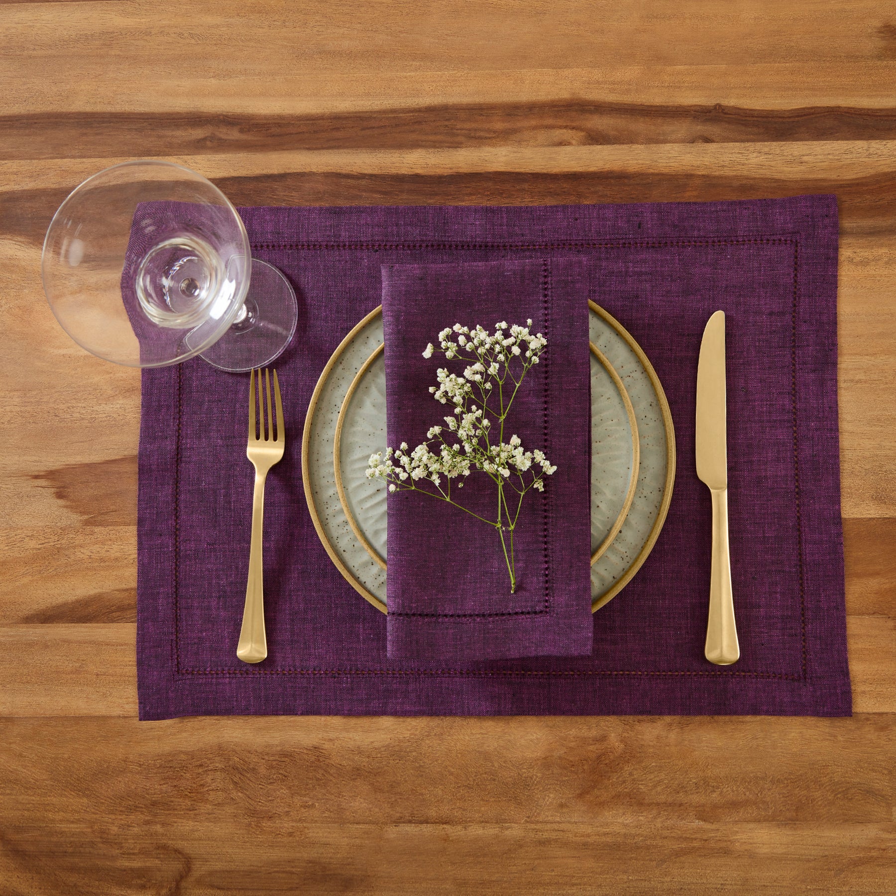 Premium Milan Placemats Set of 4 - Waterproof & Heat-Resistant Table Mats for Dining, Kitchen, and Party Decor - Elegant Home Tableware Accessories