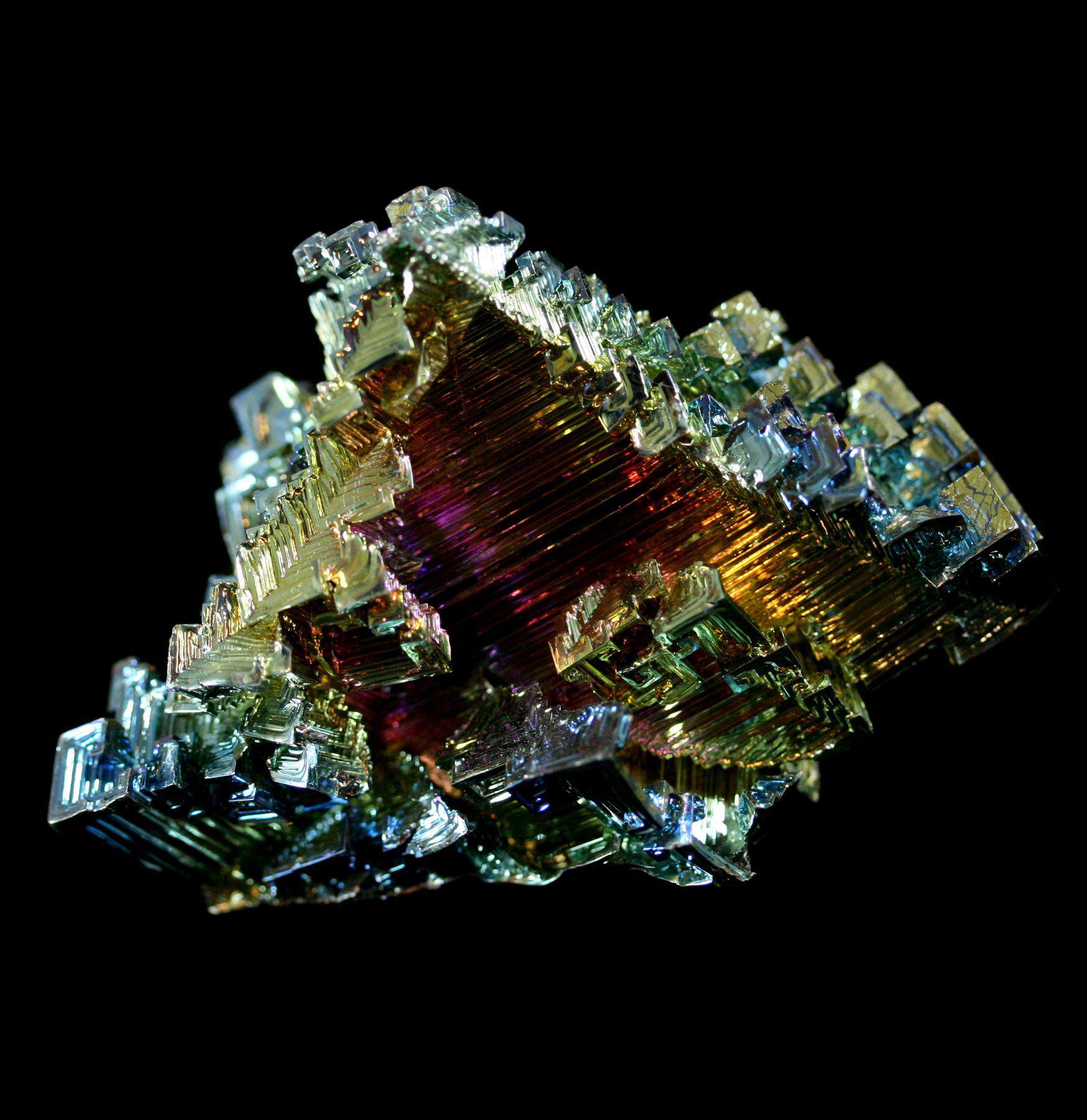 Bismuth Crystal Formation - Natural Rainbow Metallic Crystals for Science, Decor & Gifts - Perfect for Home Display, Geology Collections & Unique Present Ideas