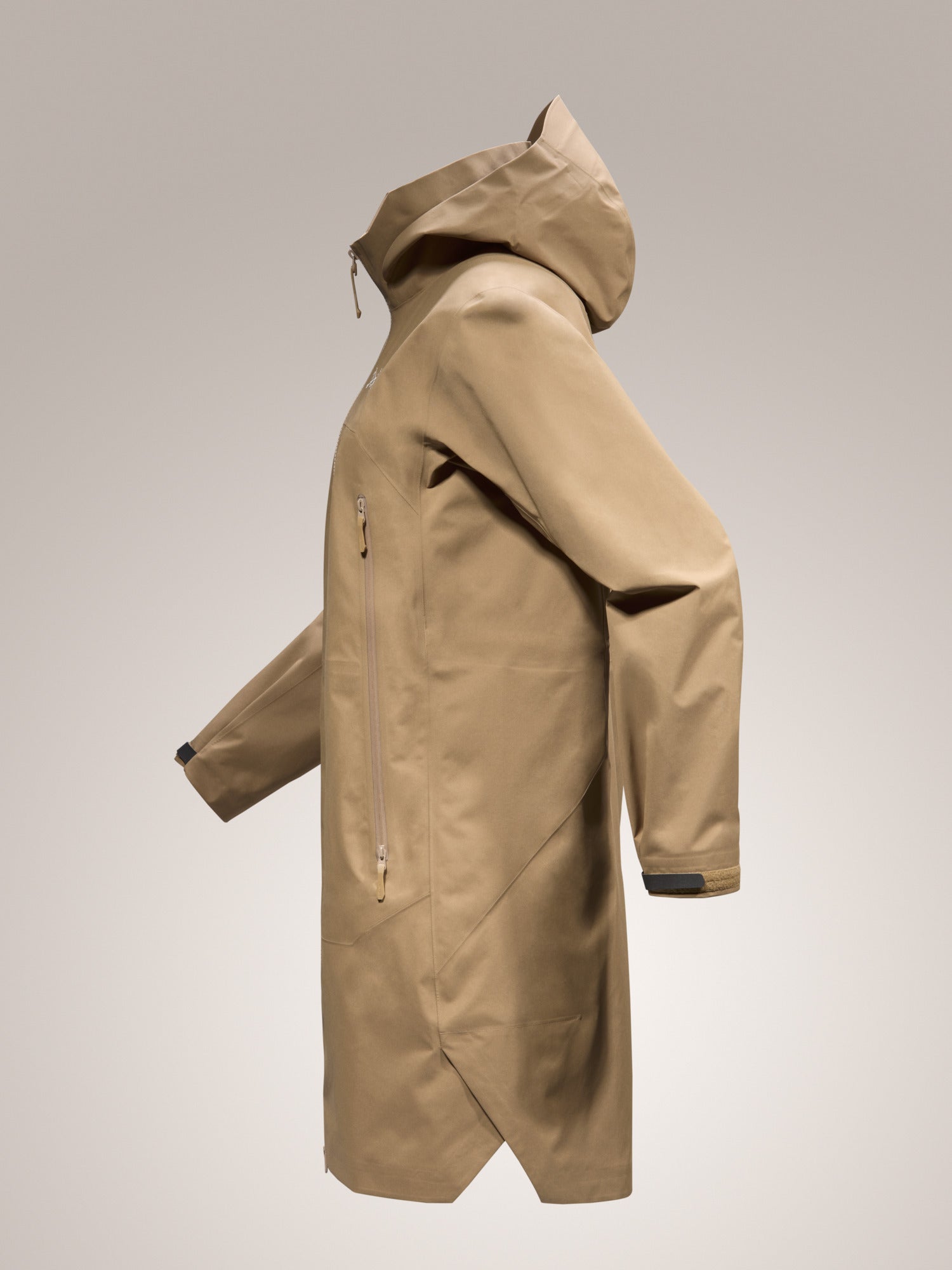 Beta Coat for Women - Stylish Winter Outerwear Jacket | Warm & Waterproof | Perfect for Snow, Hiking & Outdoor Activities