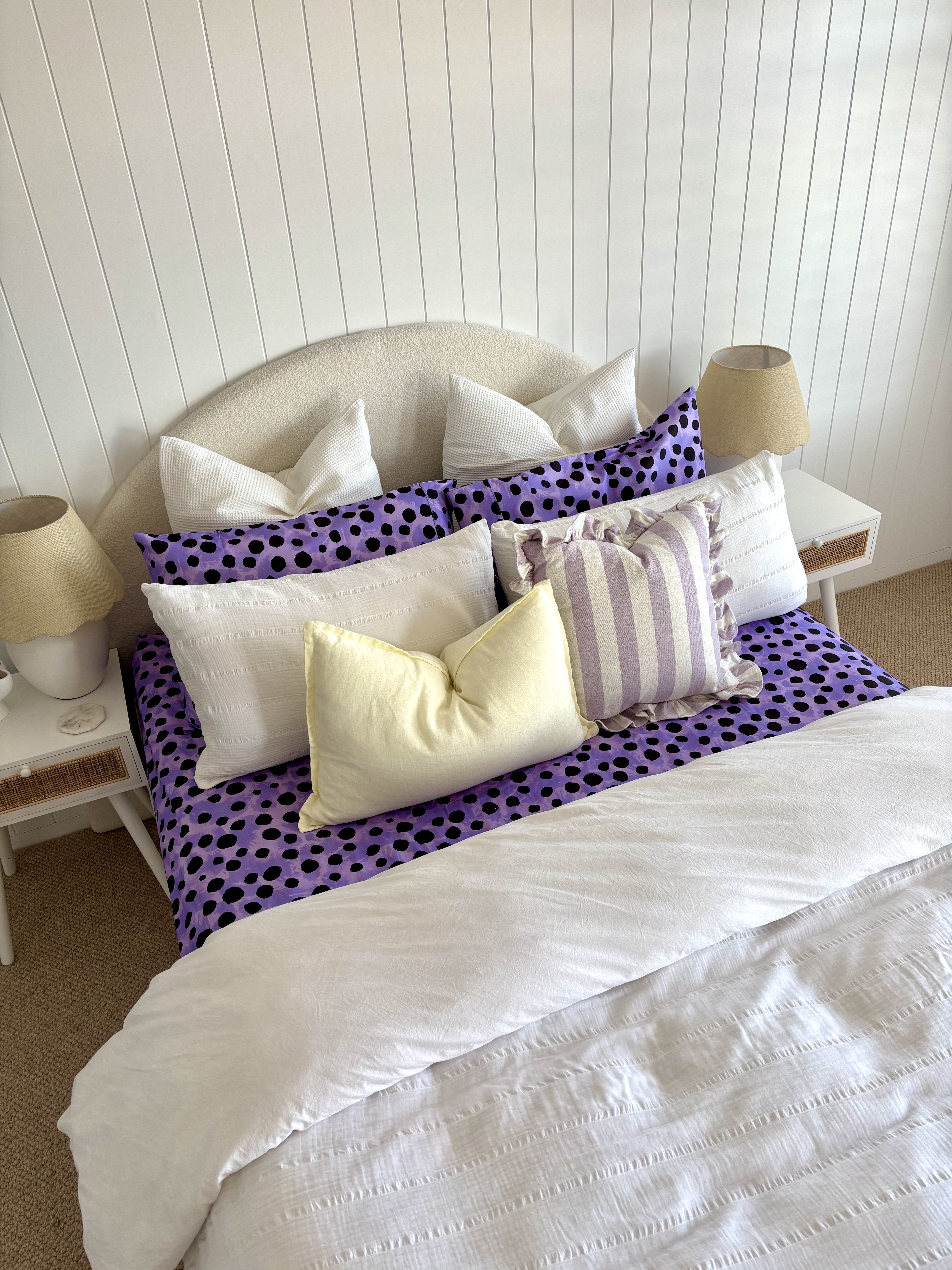 Kasey Rainbow Purple Cheetah Print Sheet Set - Soft Luxury Bedding for Queen Size Beds - Perfect for Modern Bedrooms & Guest Rooms