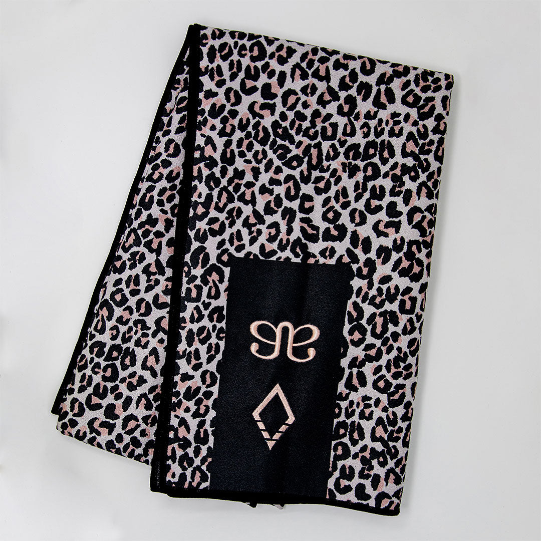Albion X Nomadix Quick-Dry Travel Towel - Lightweight & Compact for Camping, Beach, Yoga & Gym