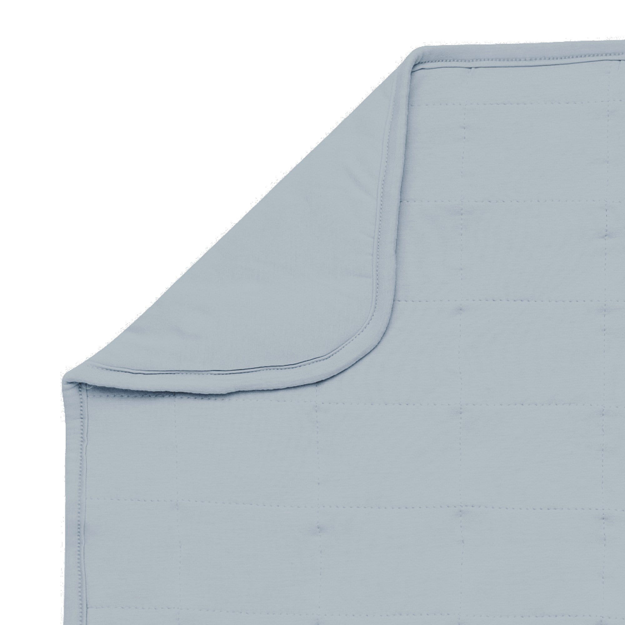 Premium Quilted Blanket for Adults - Soft & Cozy Fog Gray Blanket - Perfect for Bed, Sofa & Travel - Machine Washable Luxury Throw