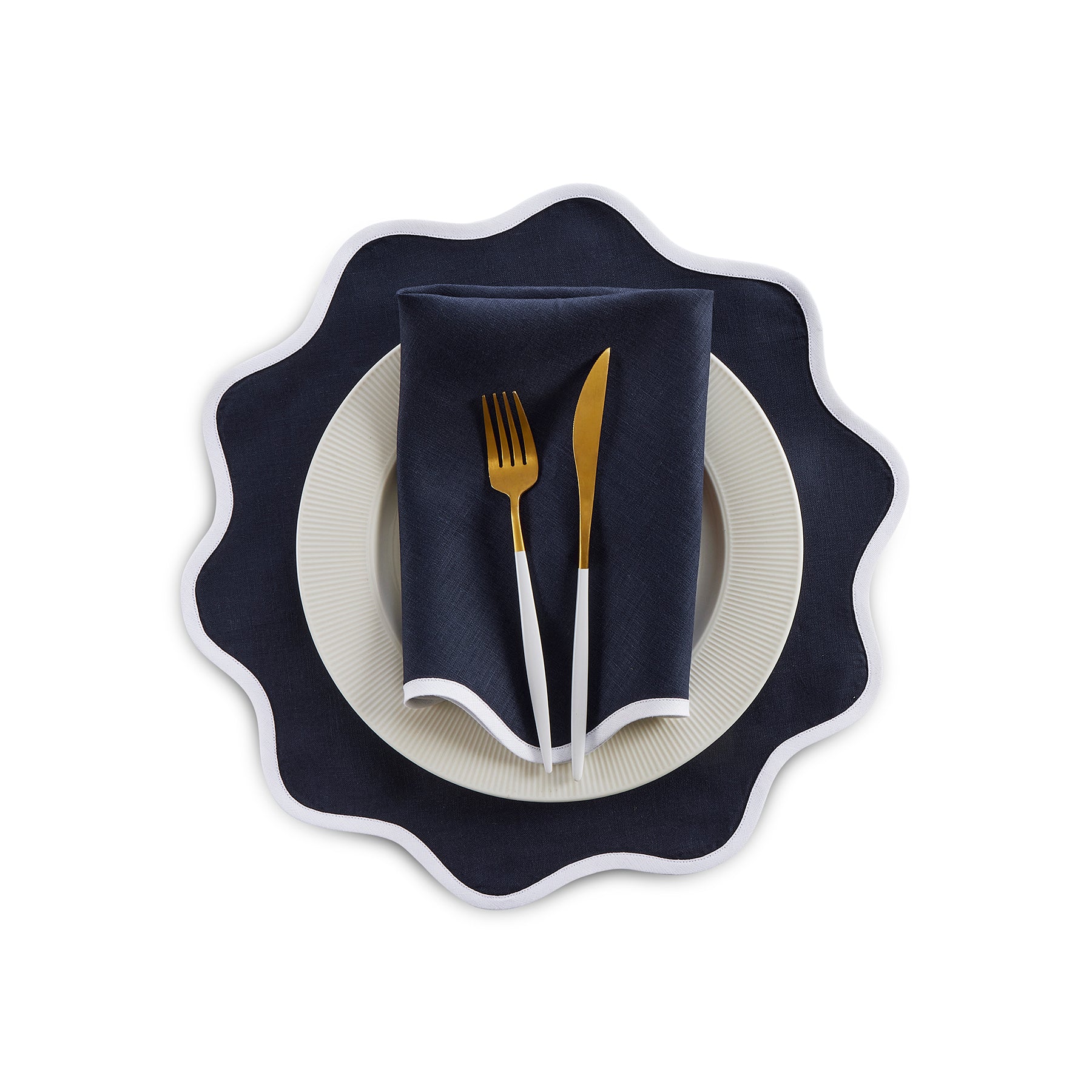 Giselle Scallop Edge Placemats Set of 4 - Elegant Round Table Mats for Dining, Kitchen, Party & Home Decor