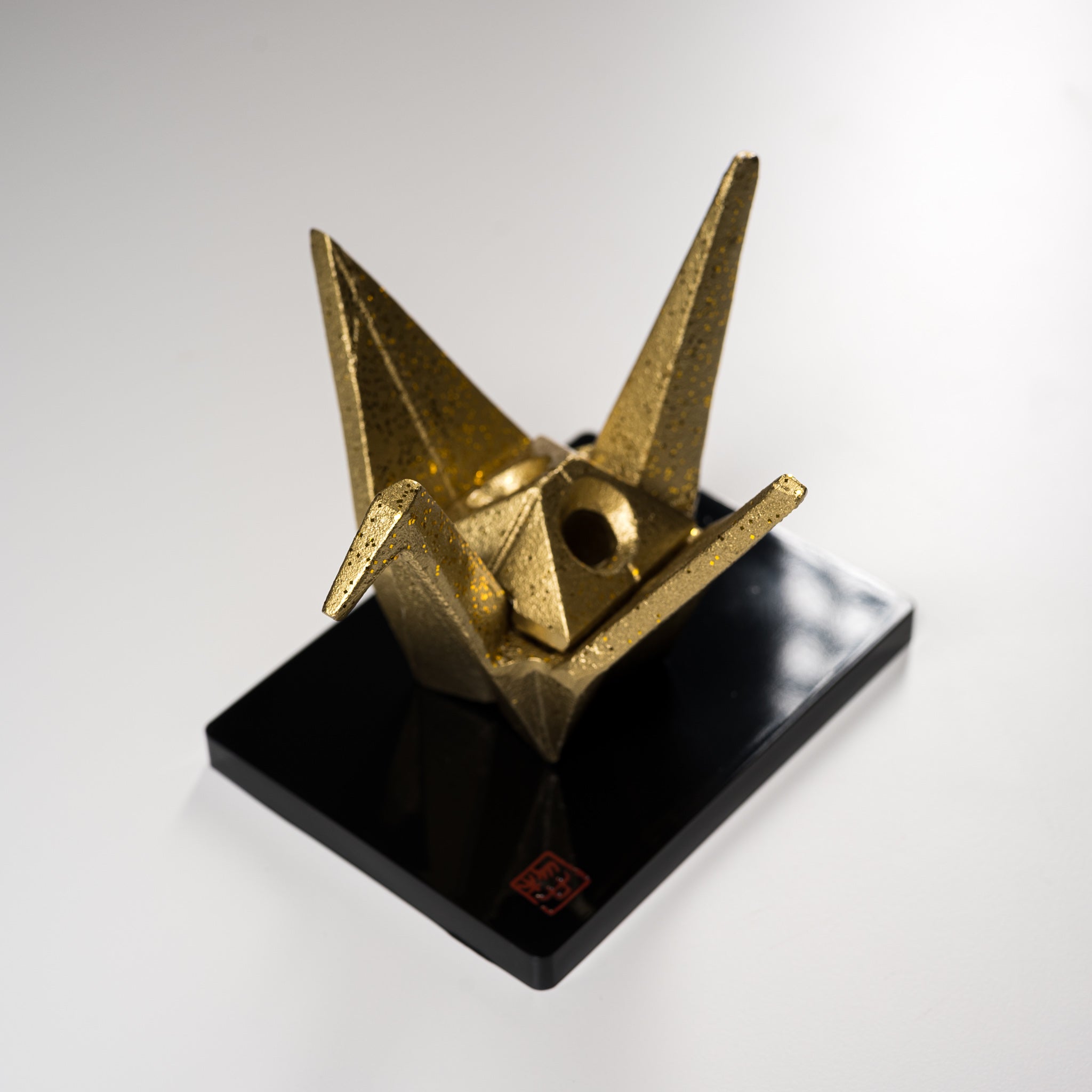 TAKAOKA Traditional Japanese Incense Burner - Handcrafted Orizuru Crane Design, High-Quality Copper Alloy for Aromatherapy & Meditation | Perfect for Home Decor, Zen Spaces & Gift Giving