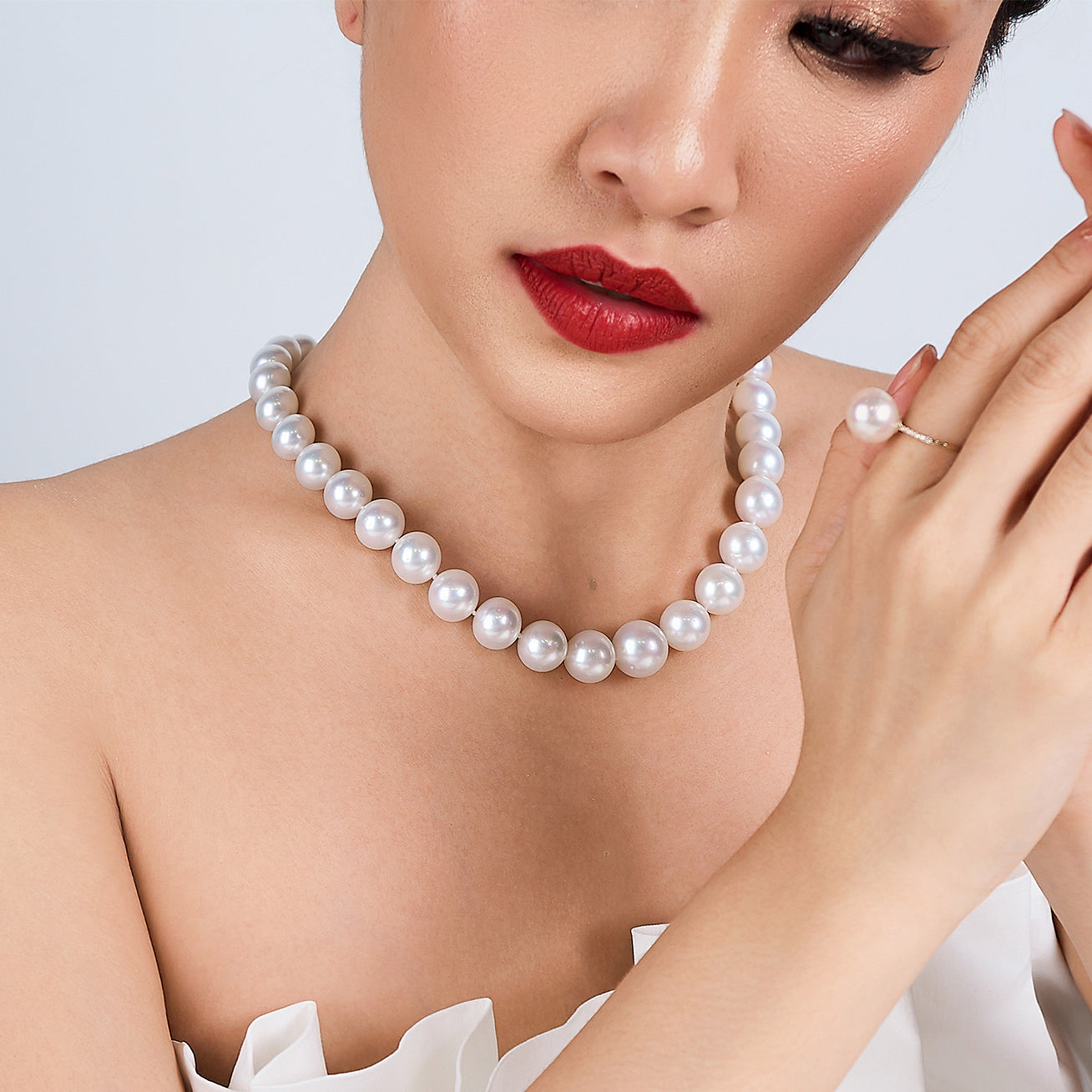 18K Gold Australian White Pearl Necklace - Elegant Women's Jewelry Gift for Wedding, Anniversary & Special Occasions | KN00244