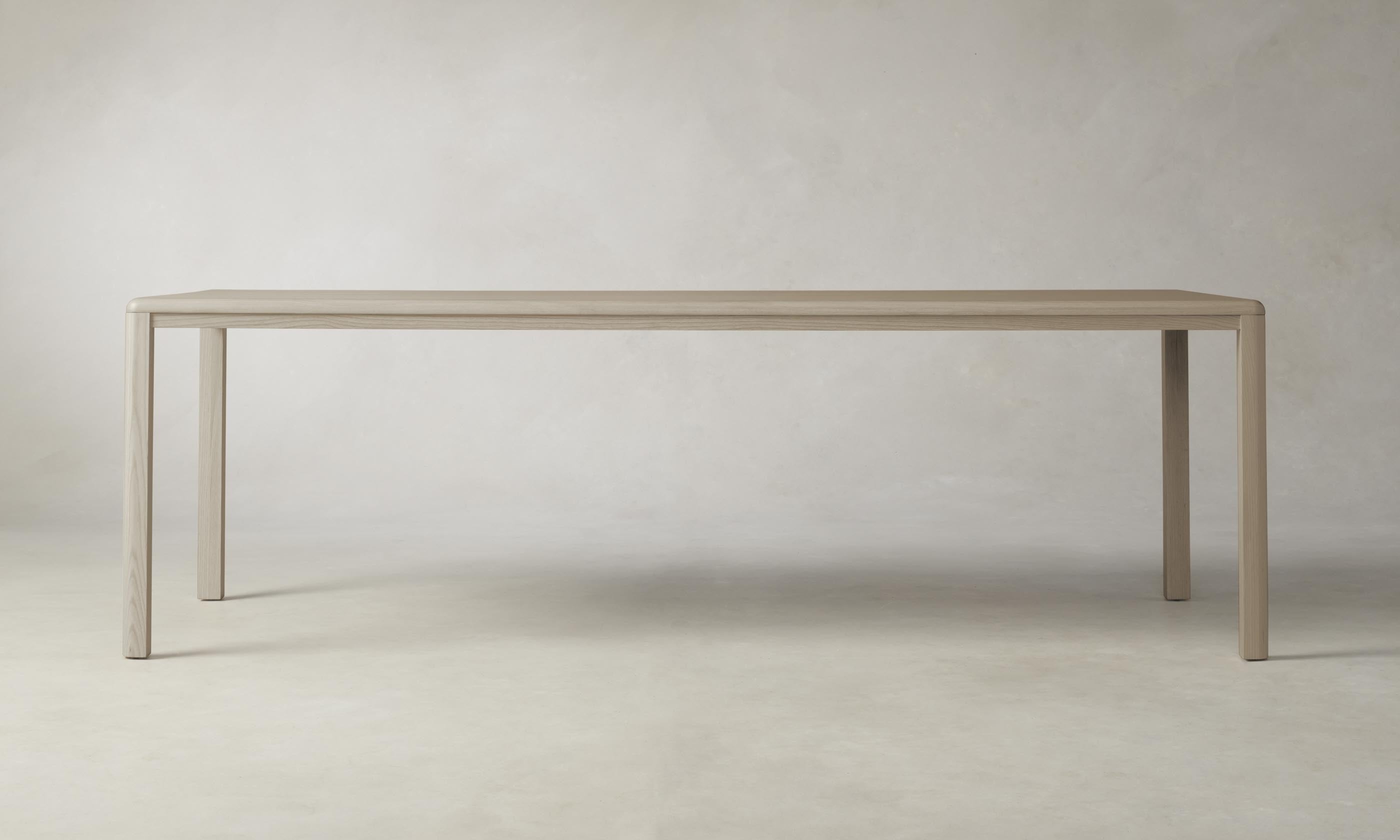 Stylish Bedford Dining Table - Modern Wooden Dining Room Table for 6 - Perfect for Family Gatherings & Dinner Parties
