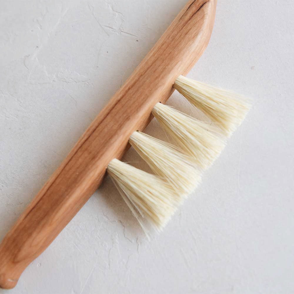 Premium Medium Wooden Counter Brush No. MT0976 - Natural Wood Handle for Kitchen, Bar & Restaurant Cleaning - Perfect for Countertops, Tables & Hard Surfaces
