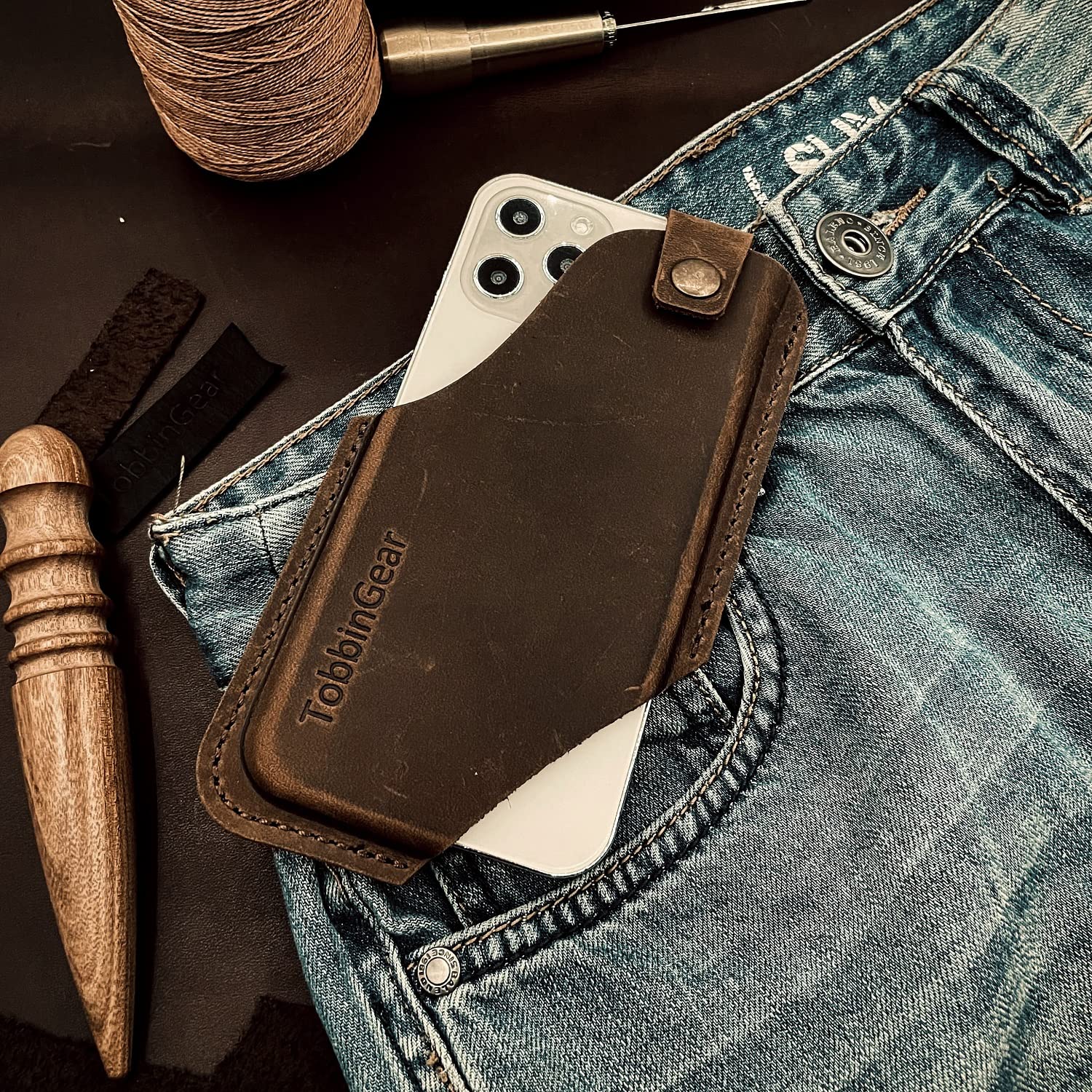 TobbinGear Leather Cell Phone Holster with Belt Clip - Universal Leather Phone Pouch for iPhone & Android - Dark Brown Medium Size - Perfect for Work, Hiking & Outdoor Activities