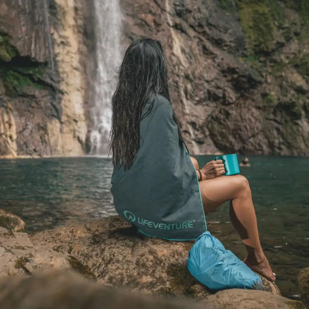 Lifeventure SoftFibre Recycled Travel Towels - Extra Large, Quick Dry & Eco-Friendly - Perfect for Camping, Hiking, Beach & Gym